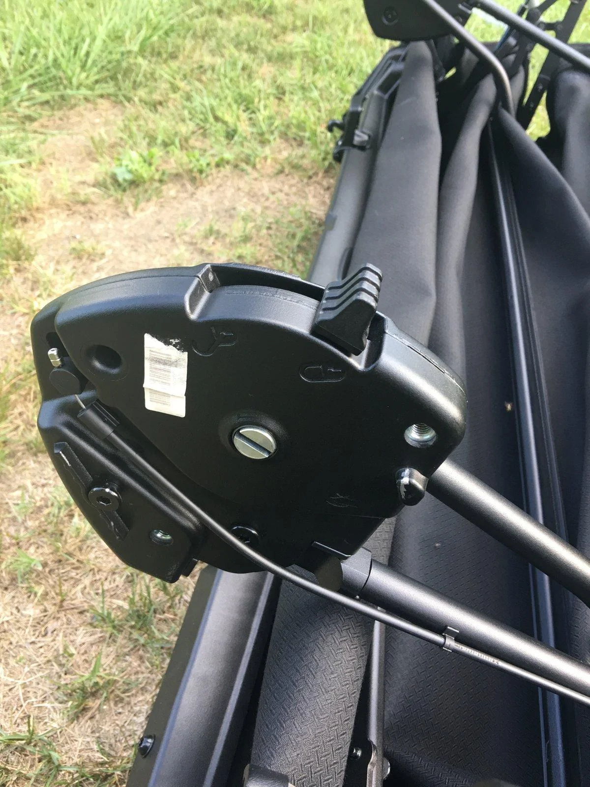 Jeep Wrangler JL Please HELP! Soft top issue? C5921256-C04B-468D-A492-D817AFF9813E