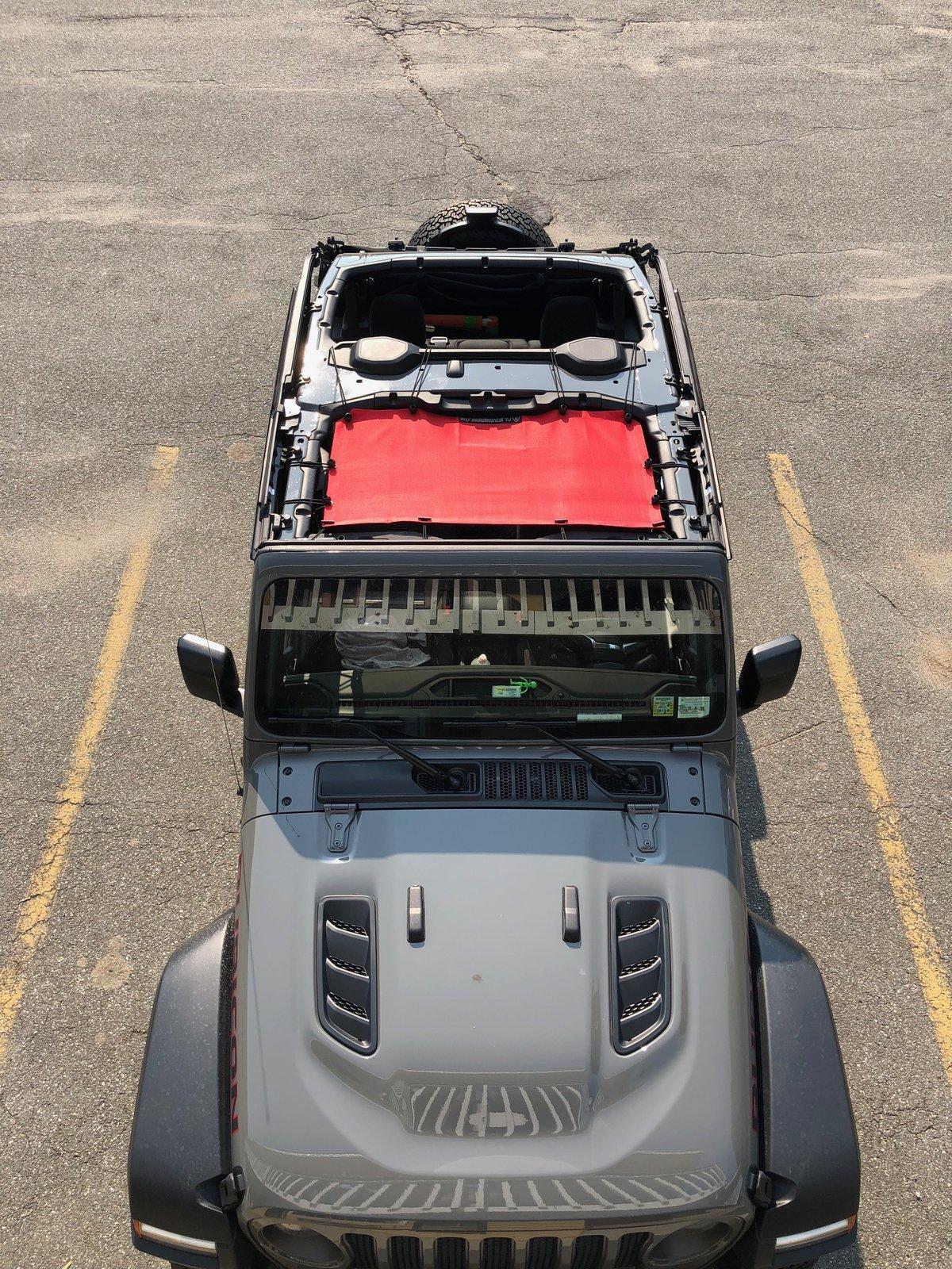 Jeep Wrangler JL Alien Sunshade Customer Showcase and Gallery image2