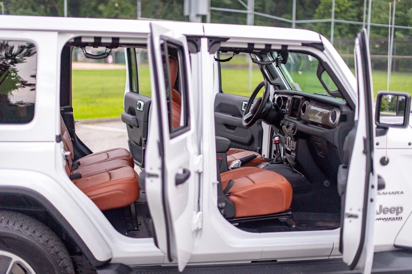 Jeep Wrangler JL Katzkin leather seats CE27DA73-5E41-4FE0-9A46-ECB5AE7039C8