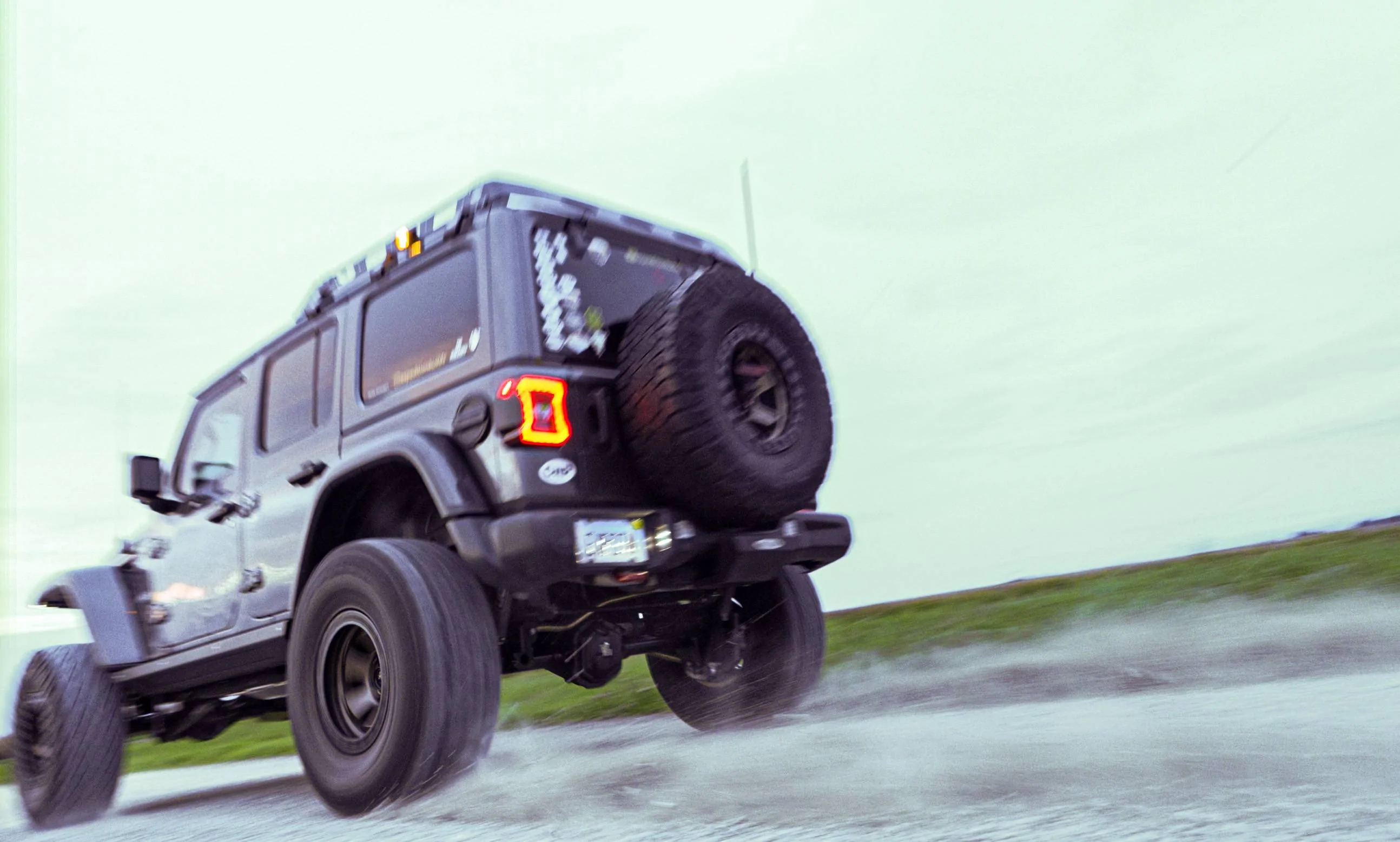 Jeep Wrangler JL Rubi Recon Power Down