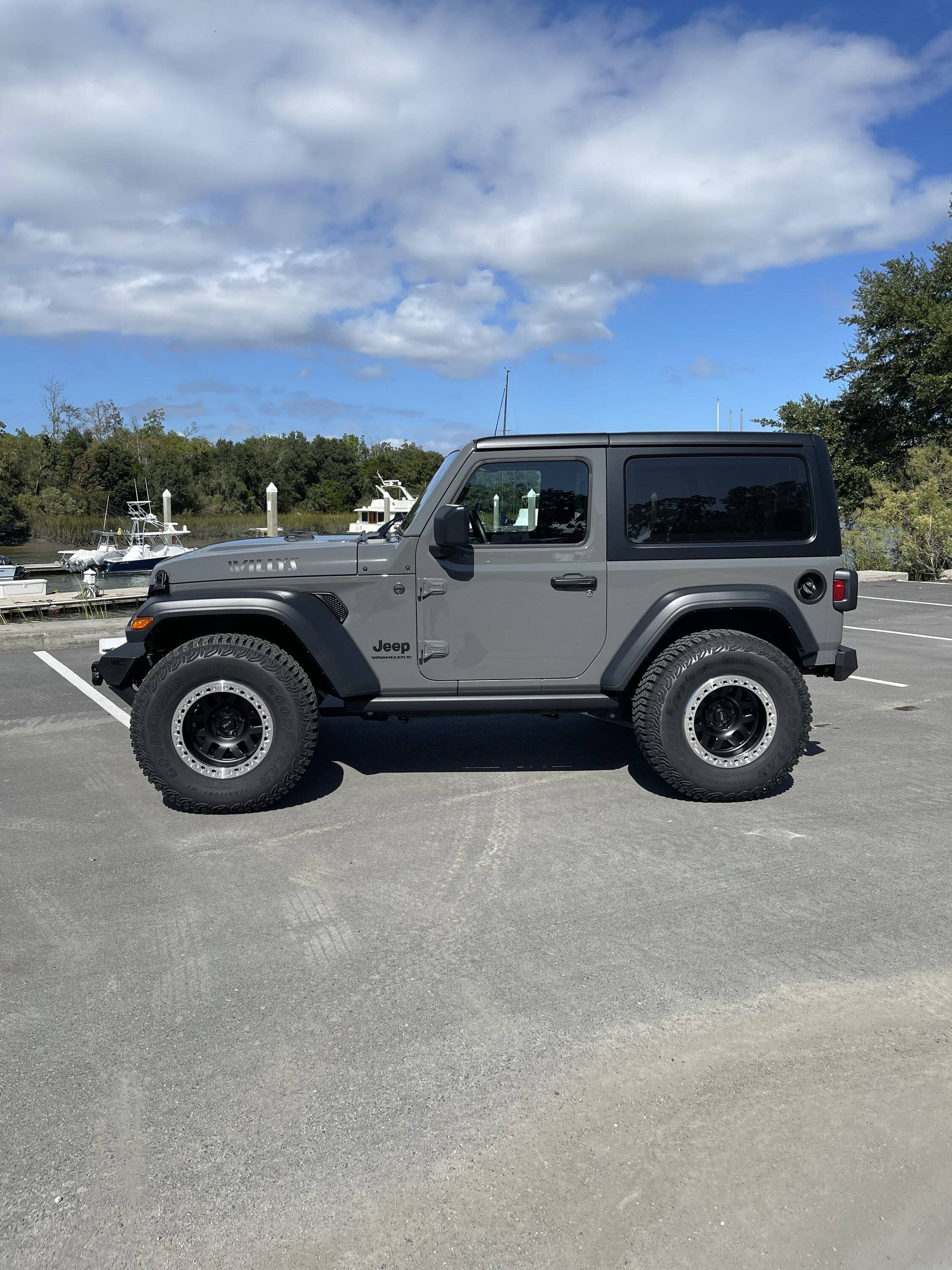 Jeep Wrangler JL Xtreme 35 inch tire package IMG_6566