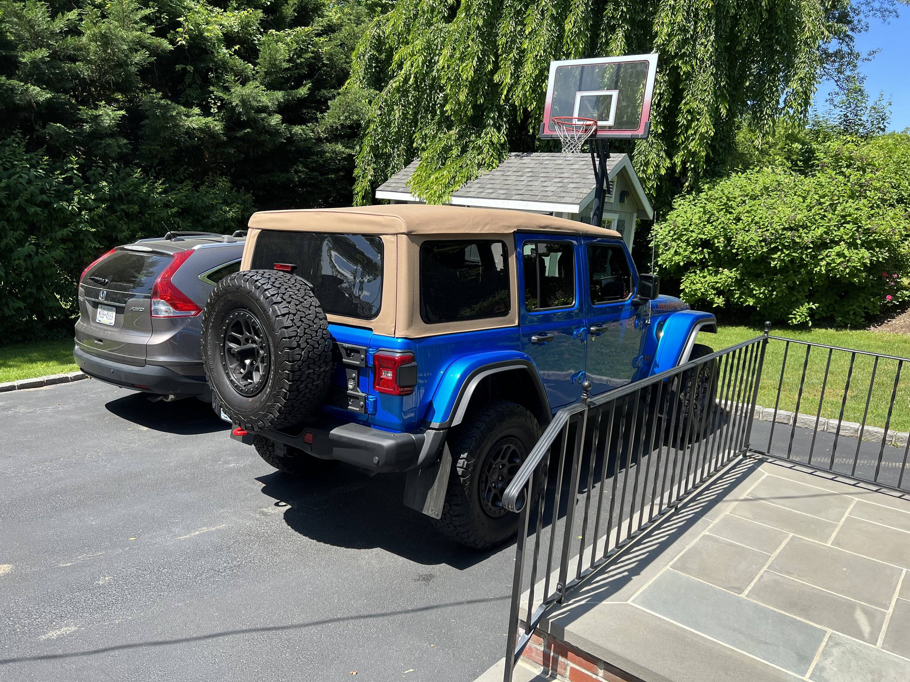 Jeep Wrangler JL Tan Soft Tops IMG_2172