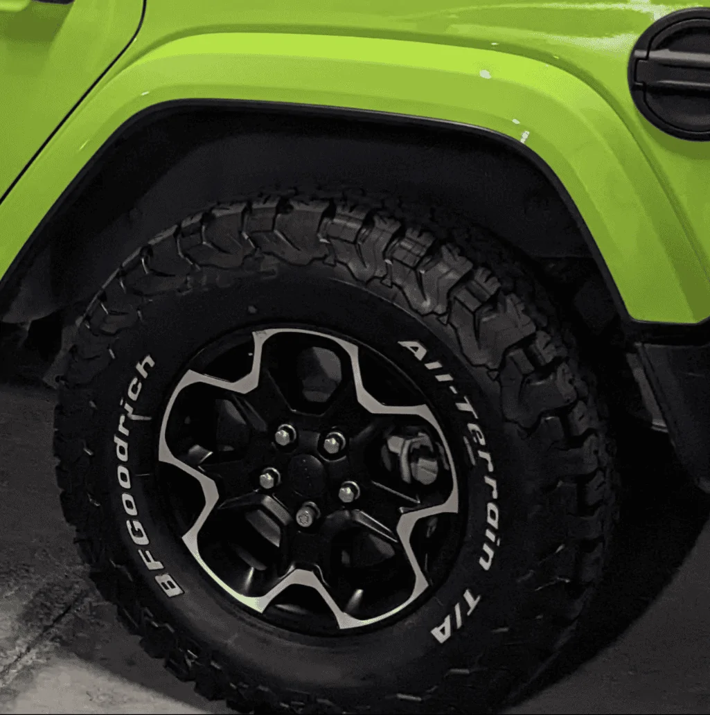 Jeep Wrangler JL Clean tires help Screenshot_20231101-181821