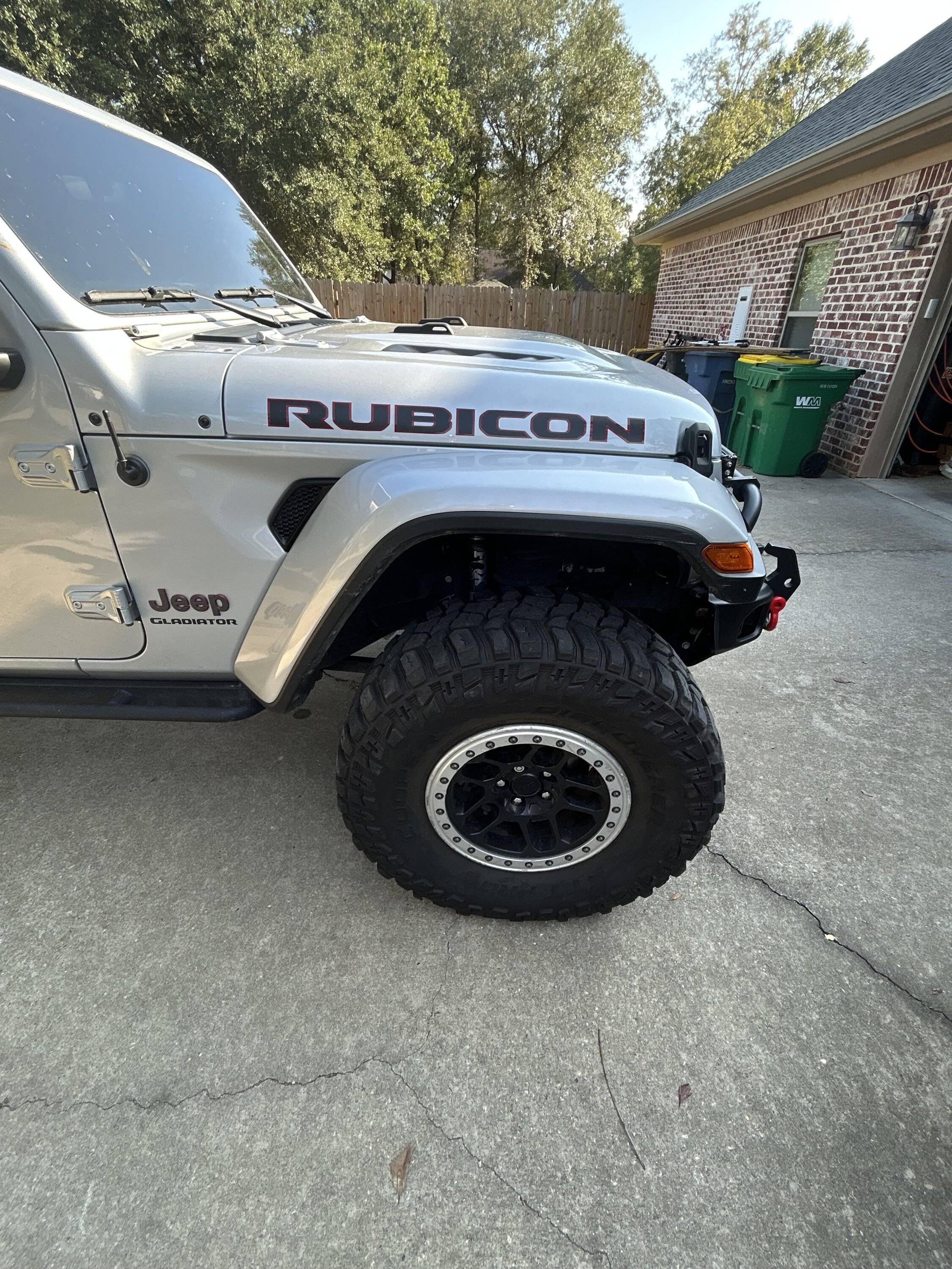 Jeep Wrangler JL 2024 XR wheels. Part number availability 71616099479__4C72FC5A-E14B-4D99-B9CE-CE2B37C2DEB8
