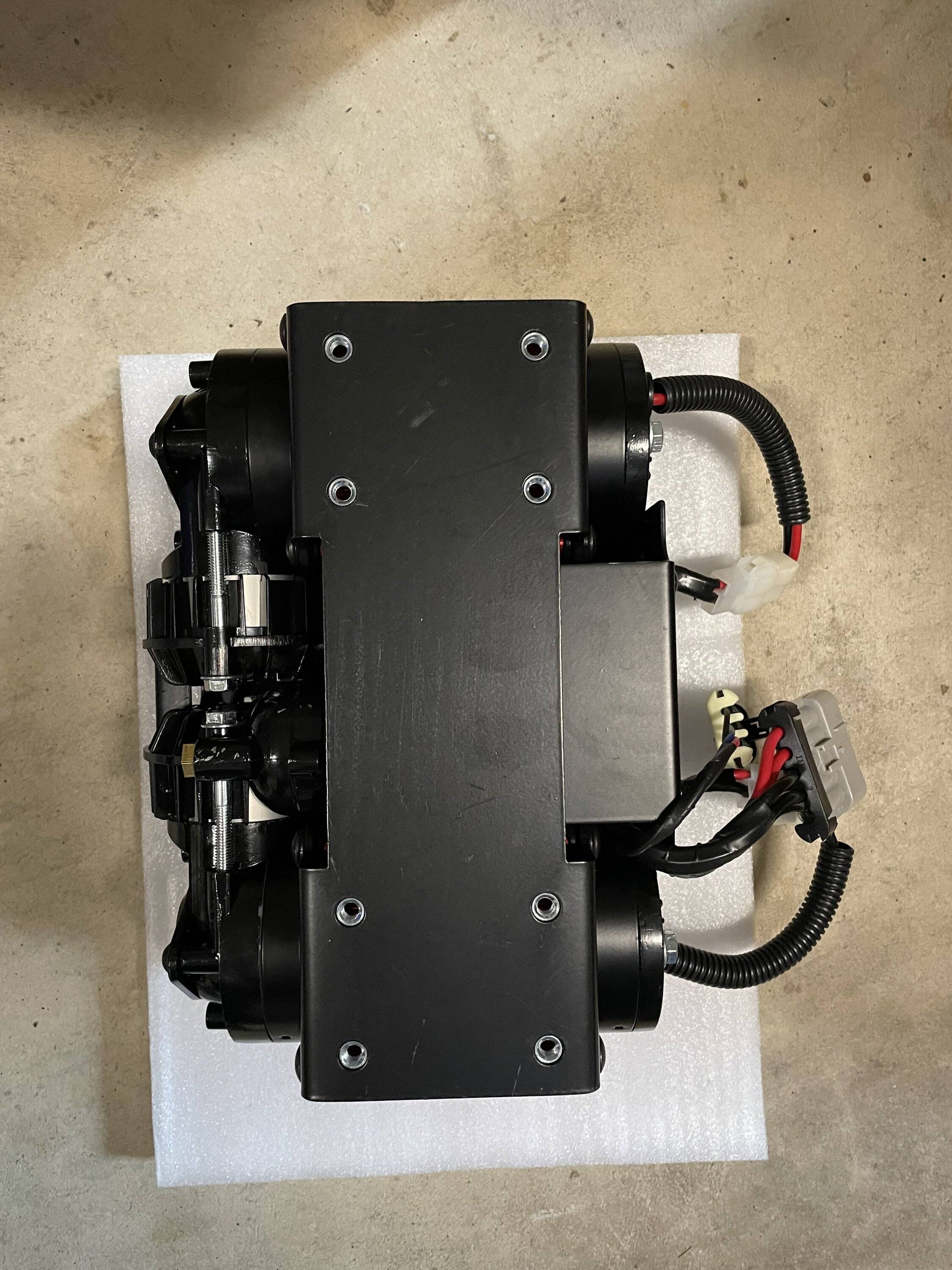 Jeep Wrangler JL Rough Country Compressor IMG_6833
