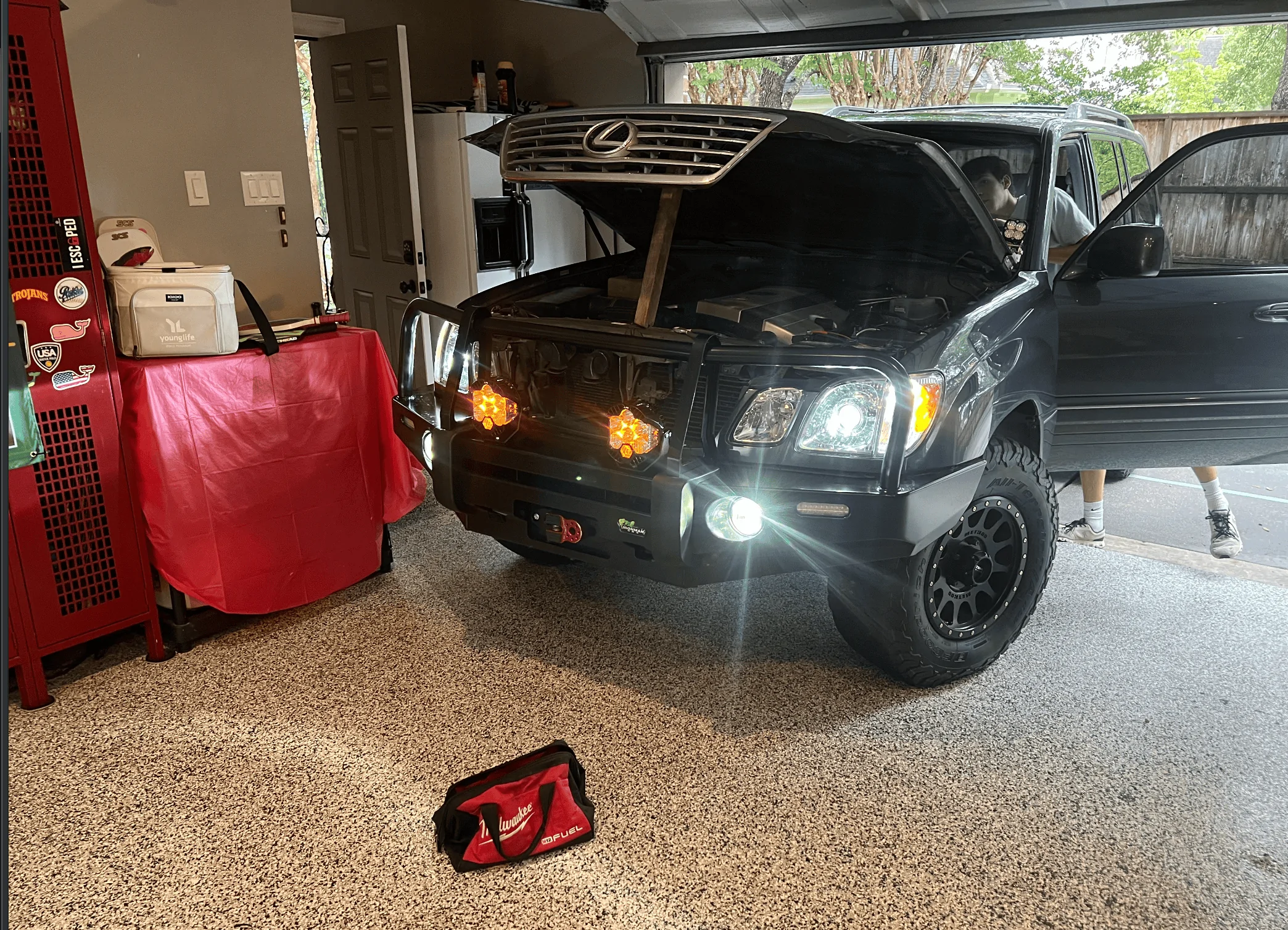 Jeep Wrangler JL A-pillar only lights? Screenshot 2023-11-13 at 10.00.42 AM