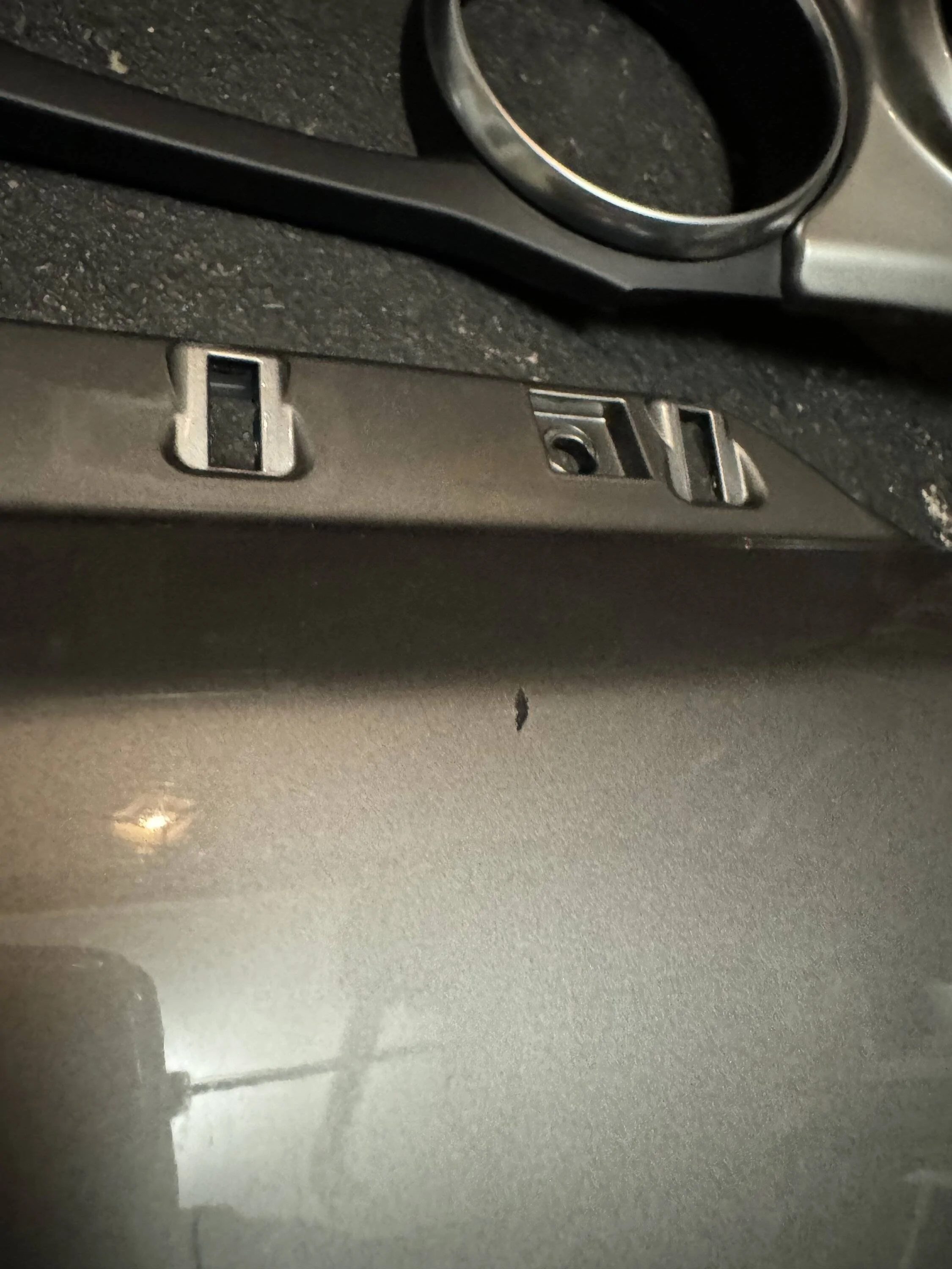 Jeep Wrangler JL JL OEM Gray Dash IMG_4046