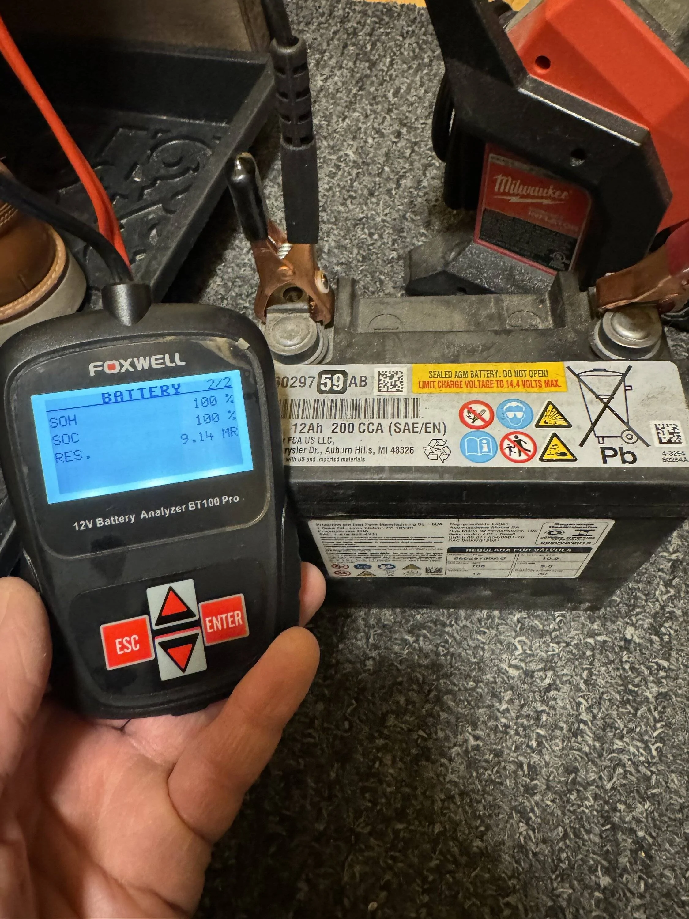 Jeep Wrangler JL Auxiliary Battery 100% IMG_5358