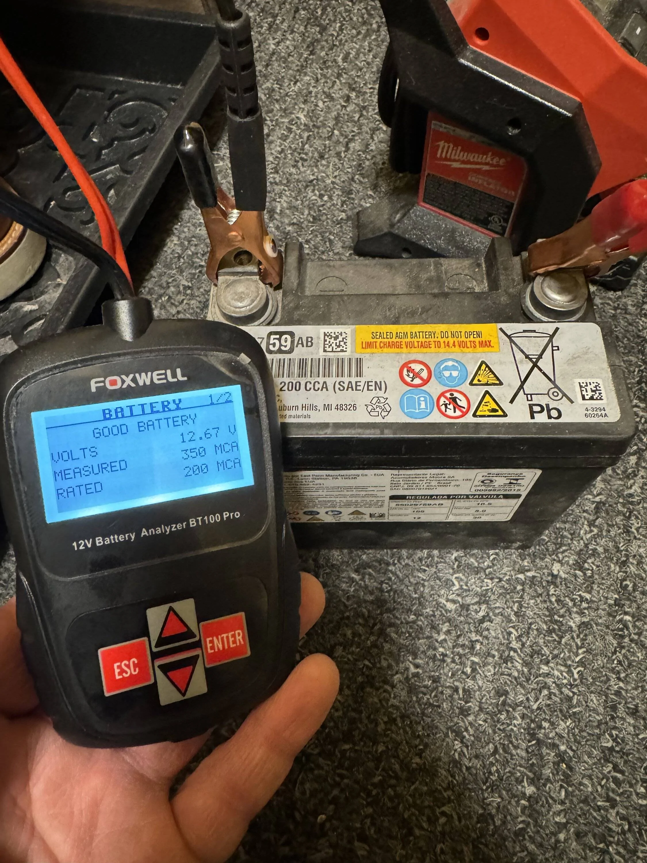 Jeep Wrangler JL Auxiliary Battery 100% IMG_5359
