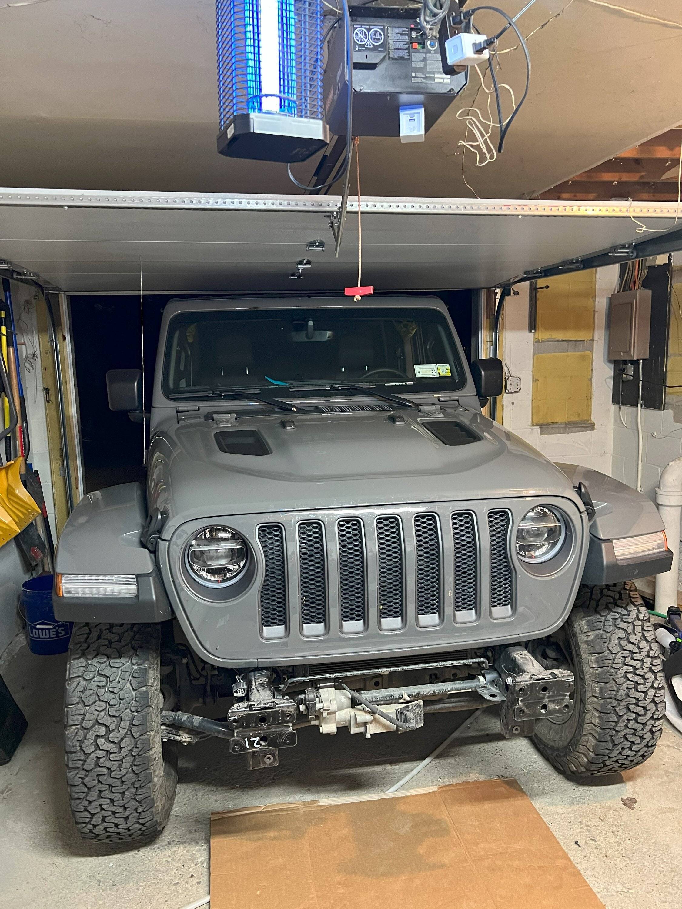 Jeep Wrangler JL 2022 JLUR Sting Gray IMG_0481