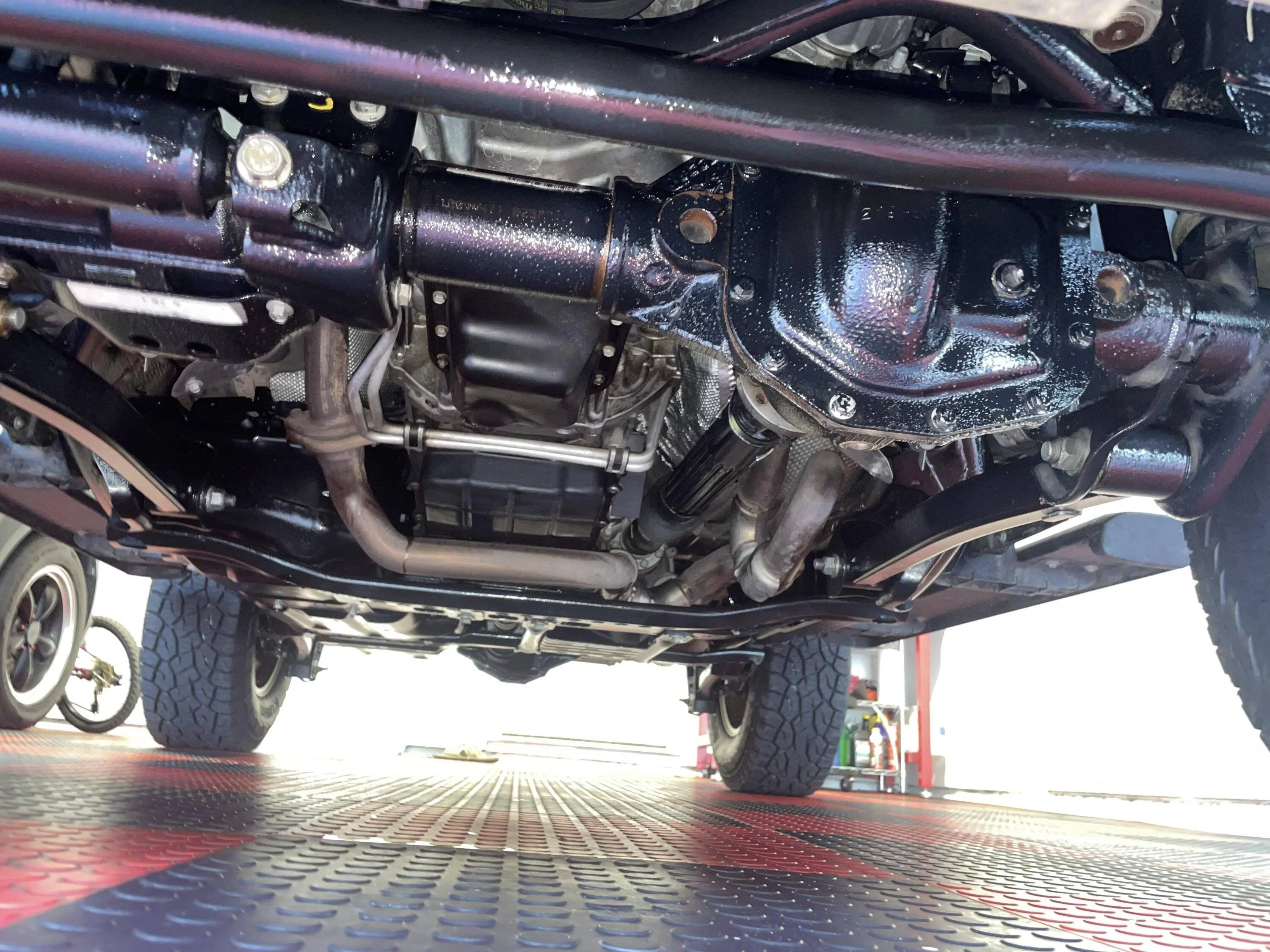 Jeep Wrangler JL Fluid Film question 375702354_334535082359406_1877156533249697768_n