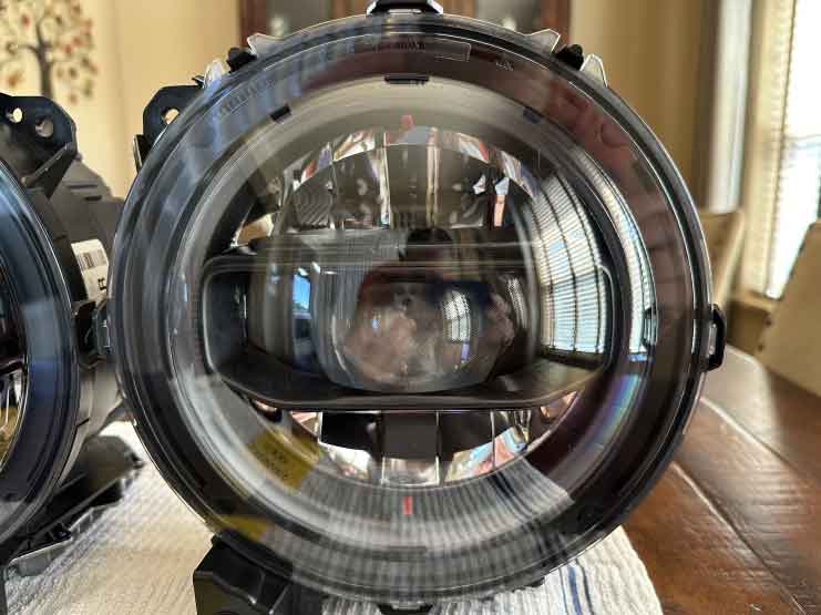 Jeep Wrangler JL OEM LED HEADLIGHTS- $500 IMG_9376