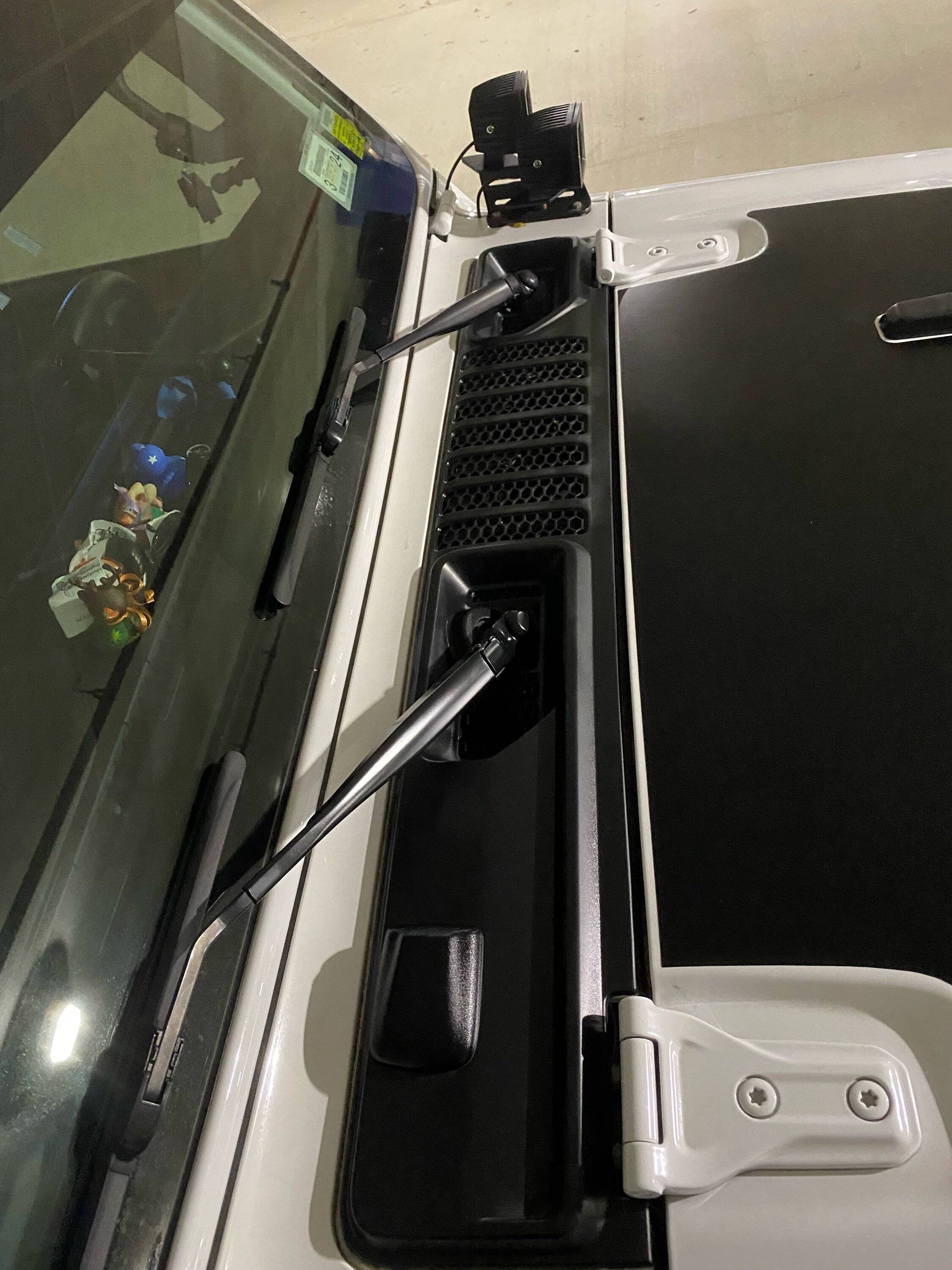 Jeep Wrangler JL Upgrading from the 5" UConnect3 to 7" UConnect4? 1