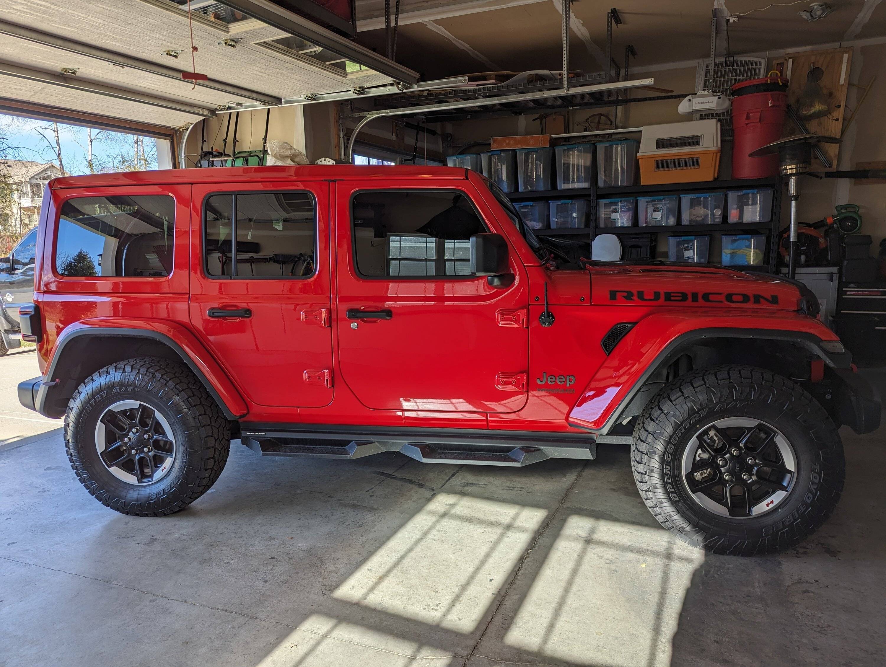Jeep Wrangler JL More narrow 35in tires PXL_20231117_172528525