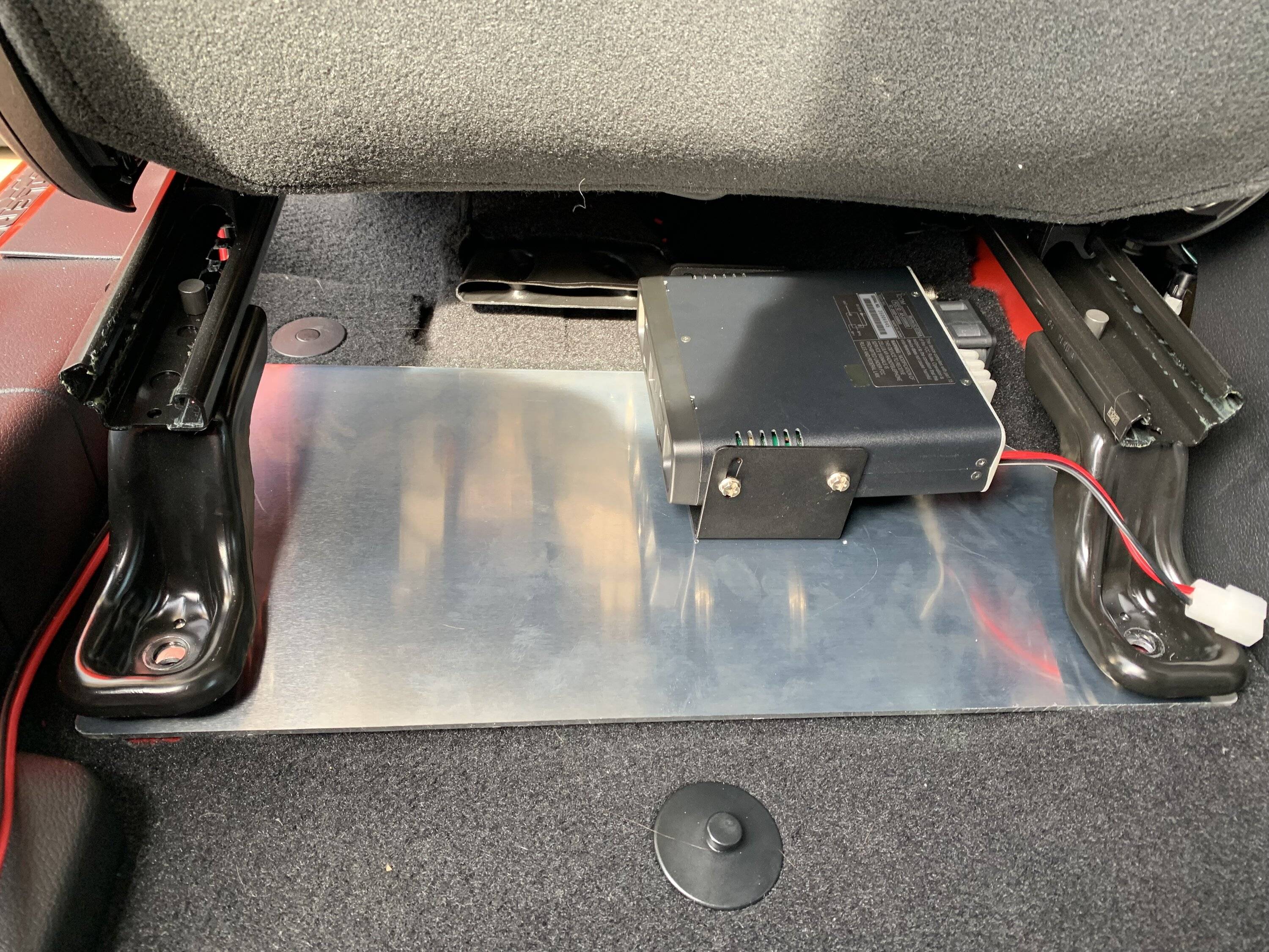 Jeep Wrangler JL My ICOM 2730a Radio Installed in 2023 JLU IMG_1193