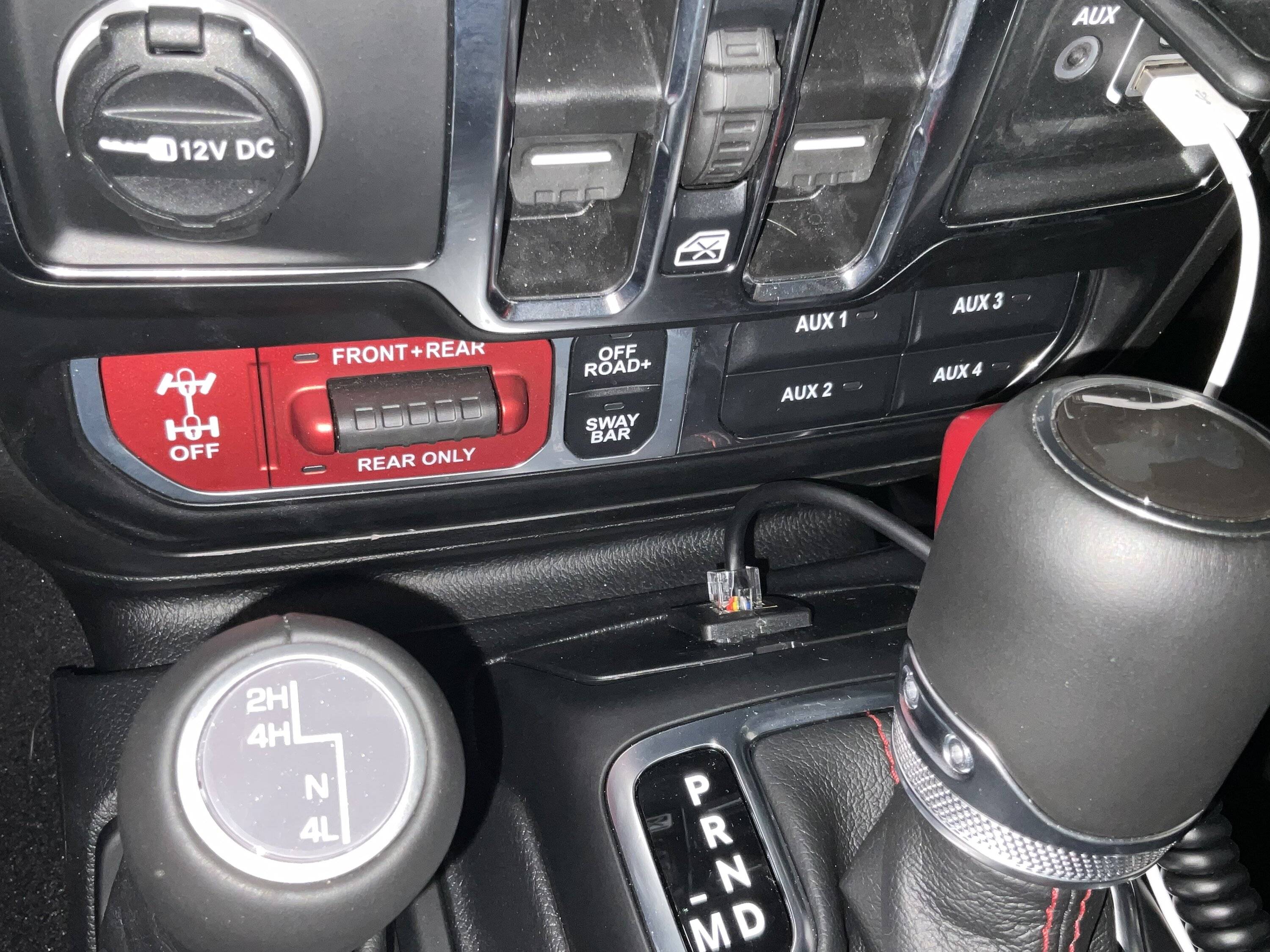 Jeep Wrangler JL My ICOM 2730a Radio Installed in 2023 JLU IMG_0809