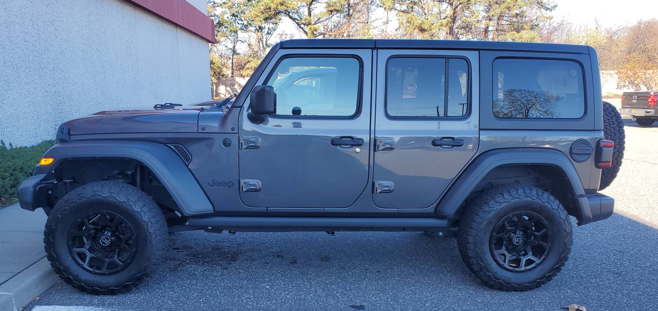 Jeep Wrangler JL Leveling kit Screenshot_20231120-211319_Gallery