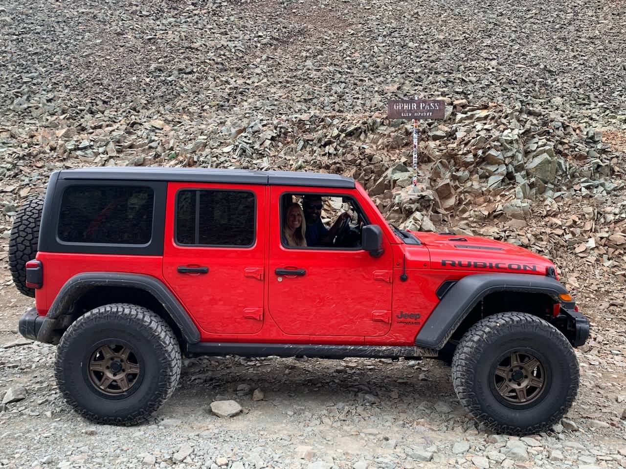 Jeep Wrangler JL Bronze Wheels on JL? D5CAB7D0-AE10-4651-AC79-D422A8230444