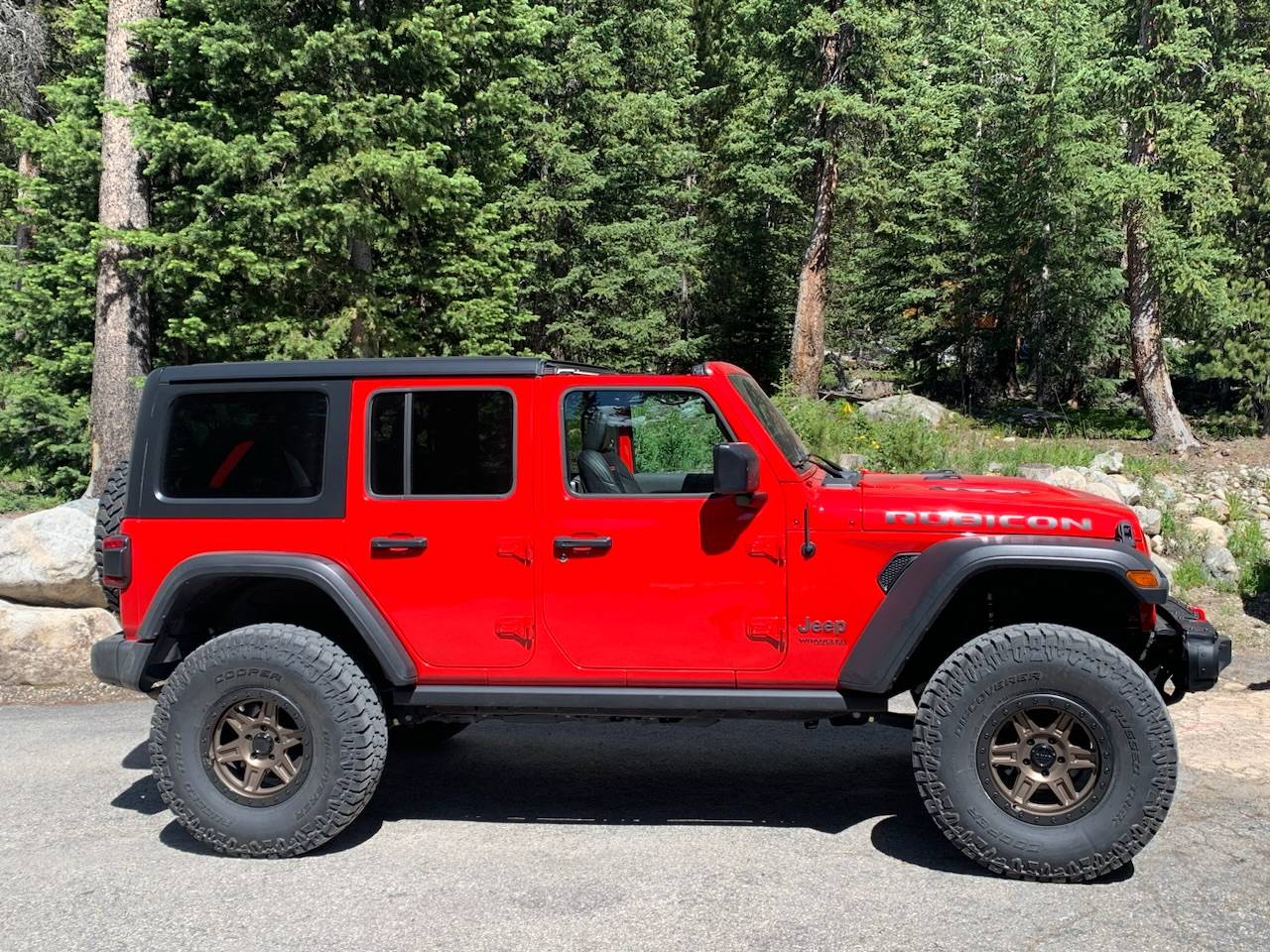 Jeep Wrangler JL Bronze Wheels on JL? BB6687DE-6A93-496A-9A57-56BFB4303F59