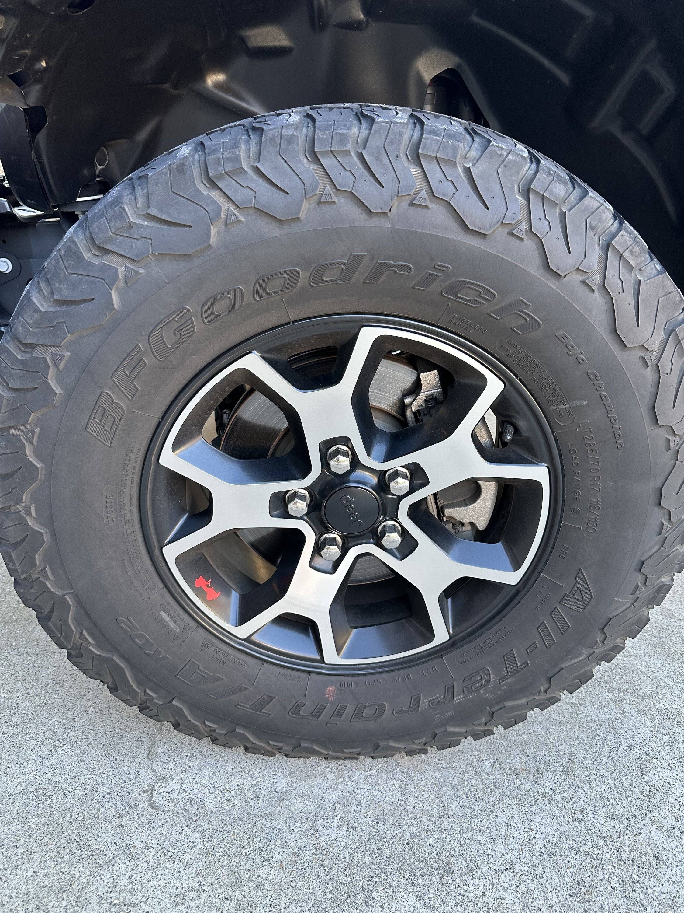 Jeep Wrangler JL 2020 Rubicon Wheels & Tires IMG_0963