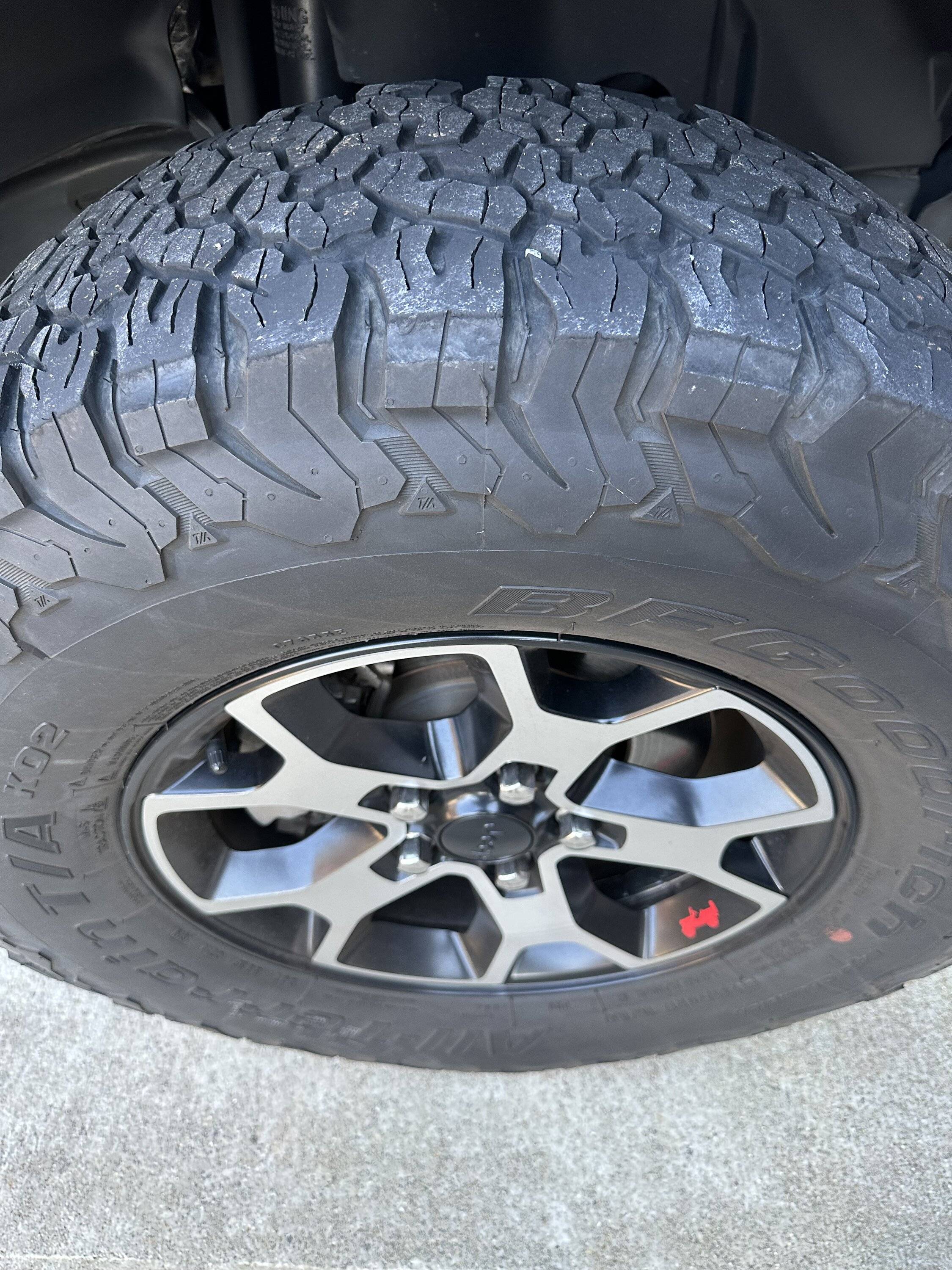 Jeep Wrangler JL 2020 Rubicon Wheels & Tires IMG_0968