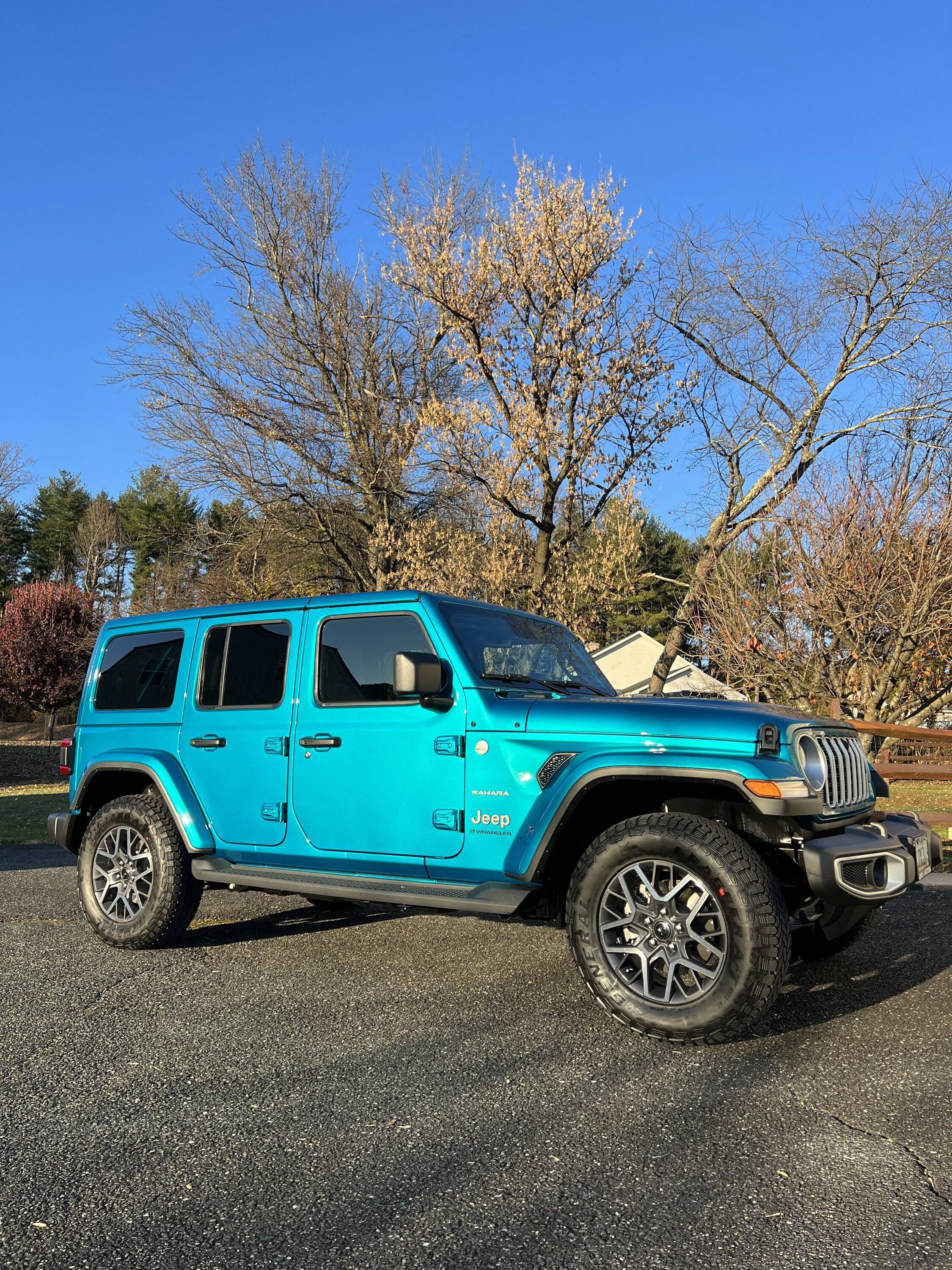 Jeep Wrangler JL 2024 Bikini Order Room IMG_6962