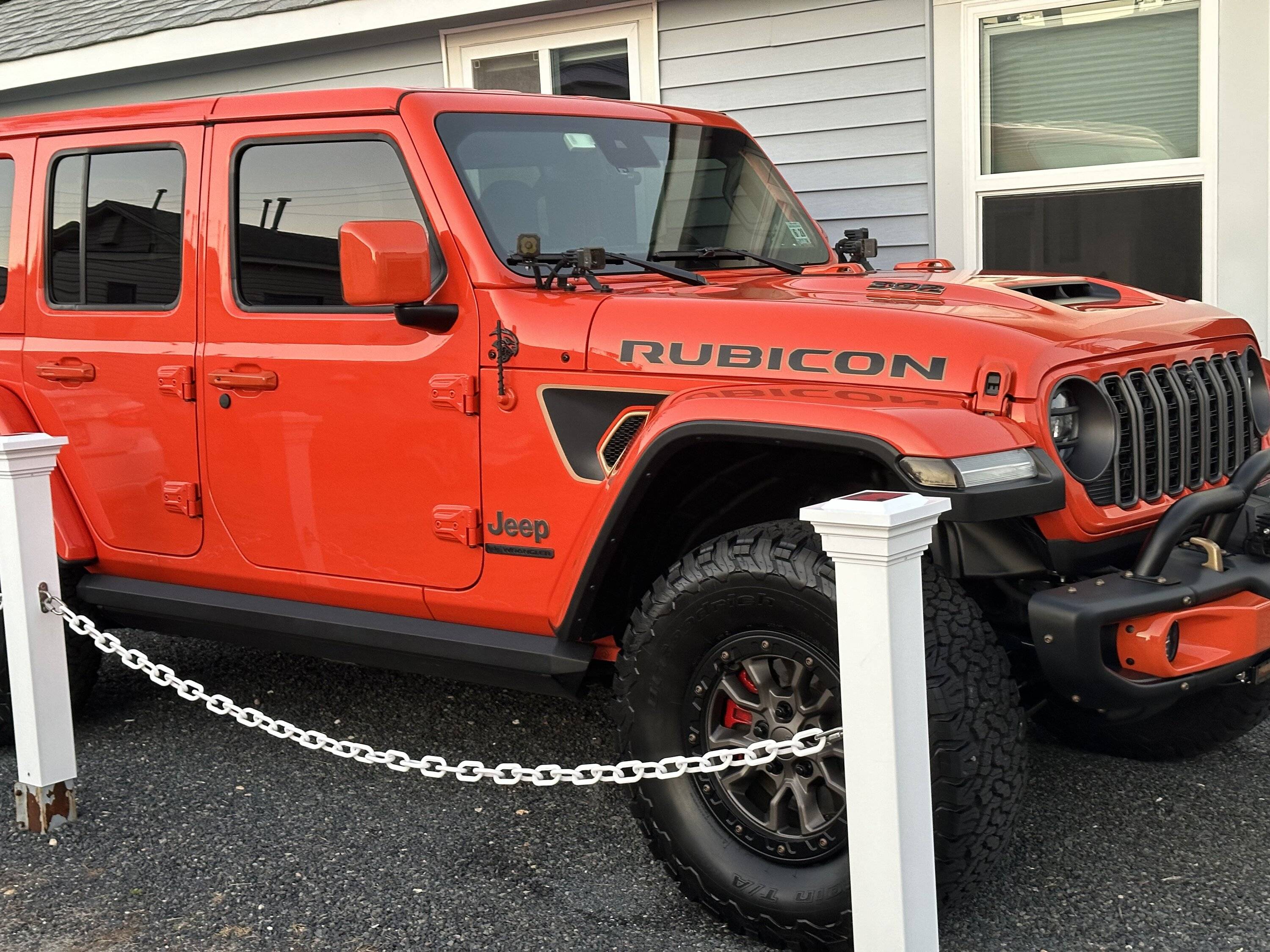Jeep Wrangler JL 2024 grille color matched installed photos IMG_4096