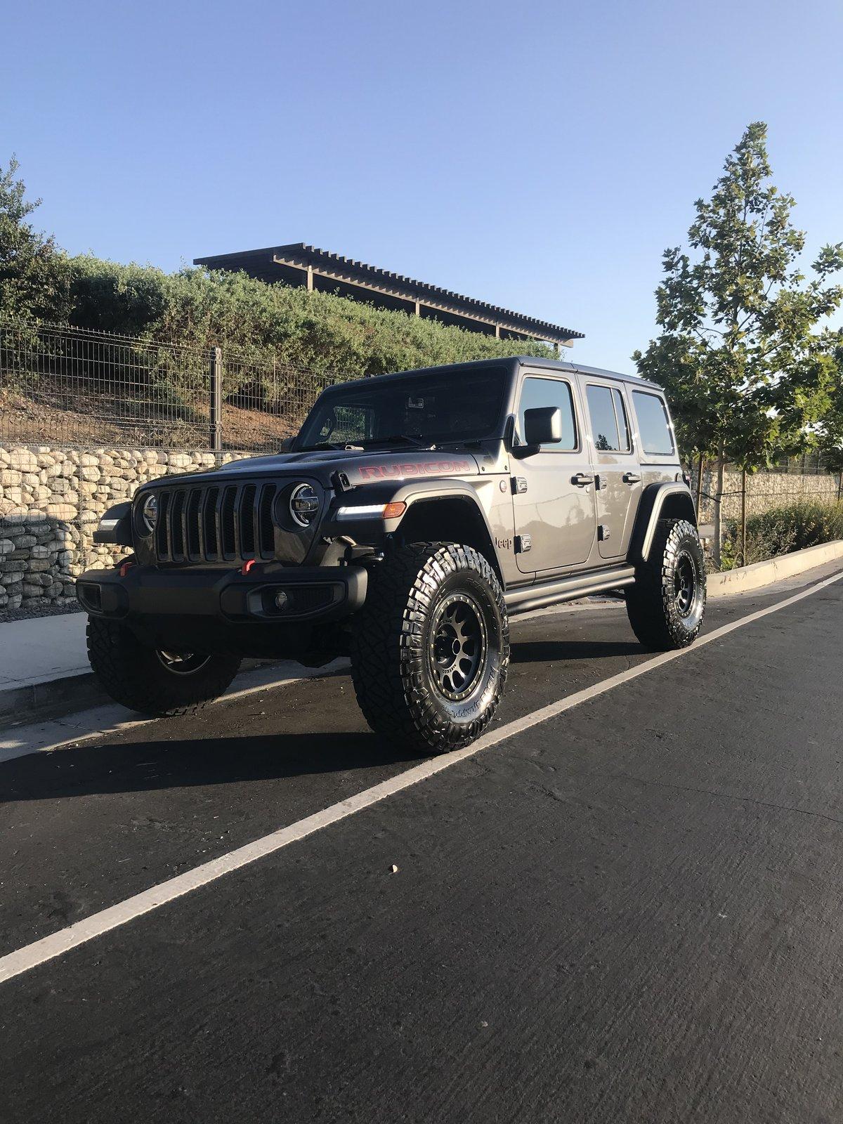Jeep Wrangler JL Ace JLU slider pics only A6E9E918-B7CC-4E4B-BA9E-927173D5E778