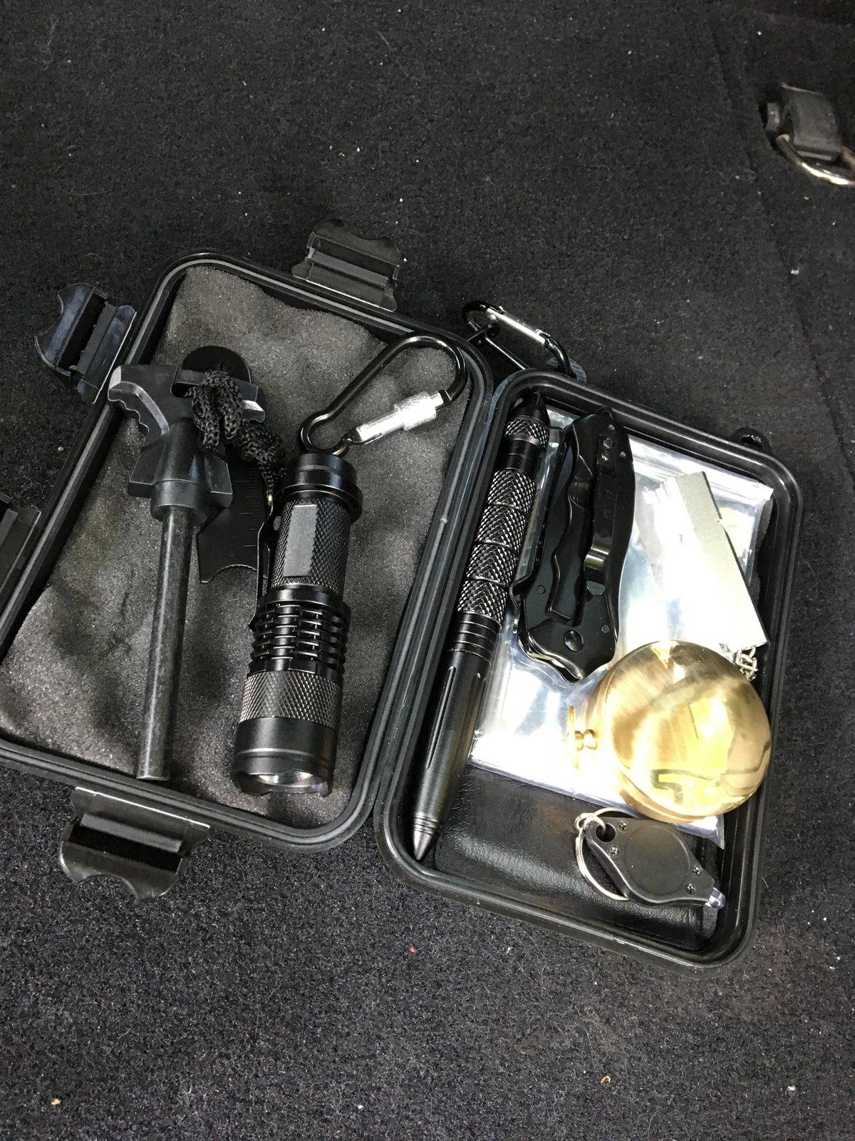 Jeep Wrangler JL Tailgate MOLLE system for under $10 IMG_1435