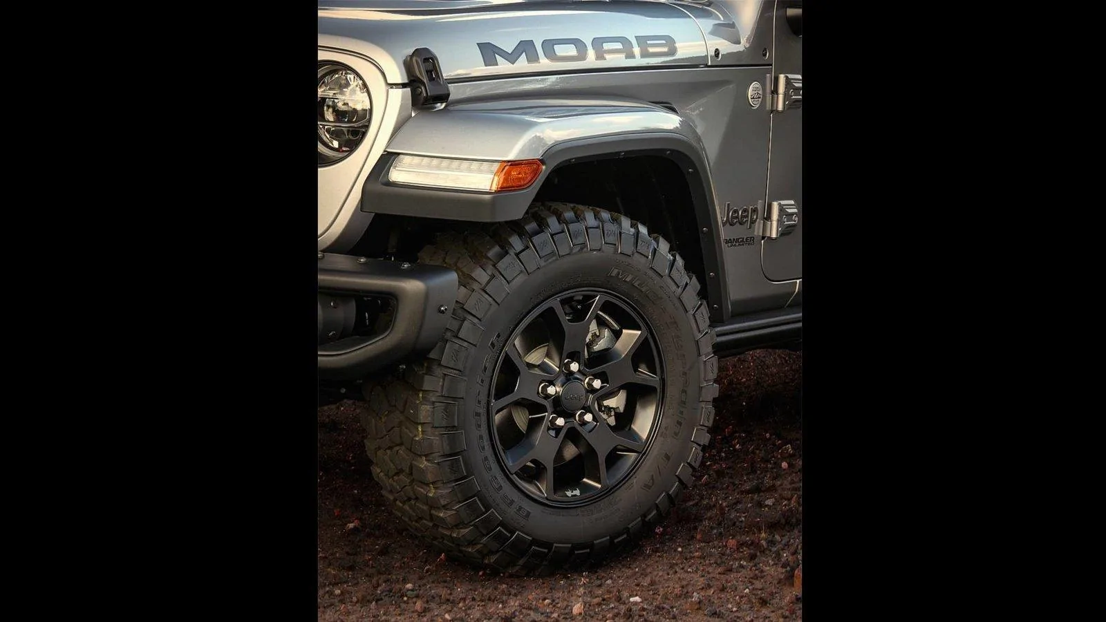 Jeep Wrangler JL 2018 Jeep Wrangler JL Moab Edition - Official Specs and Pricing! 2018-jeep-wrangler-moab-edition-7
