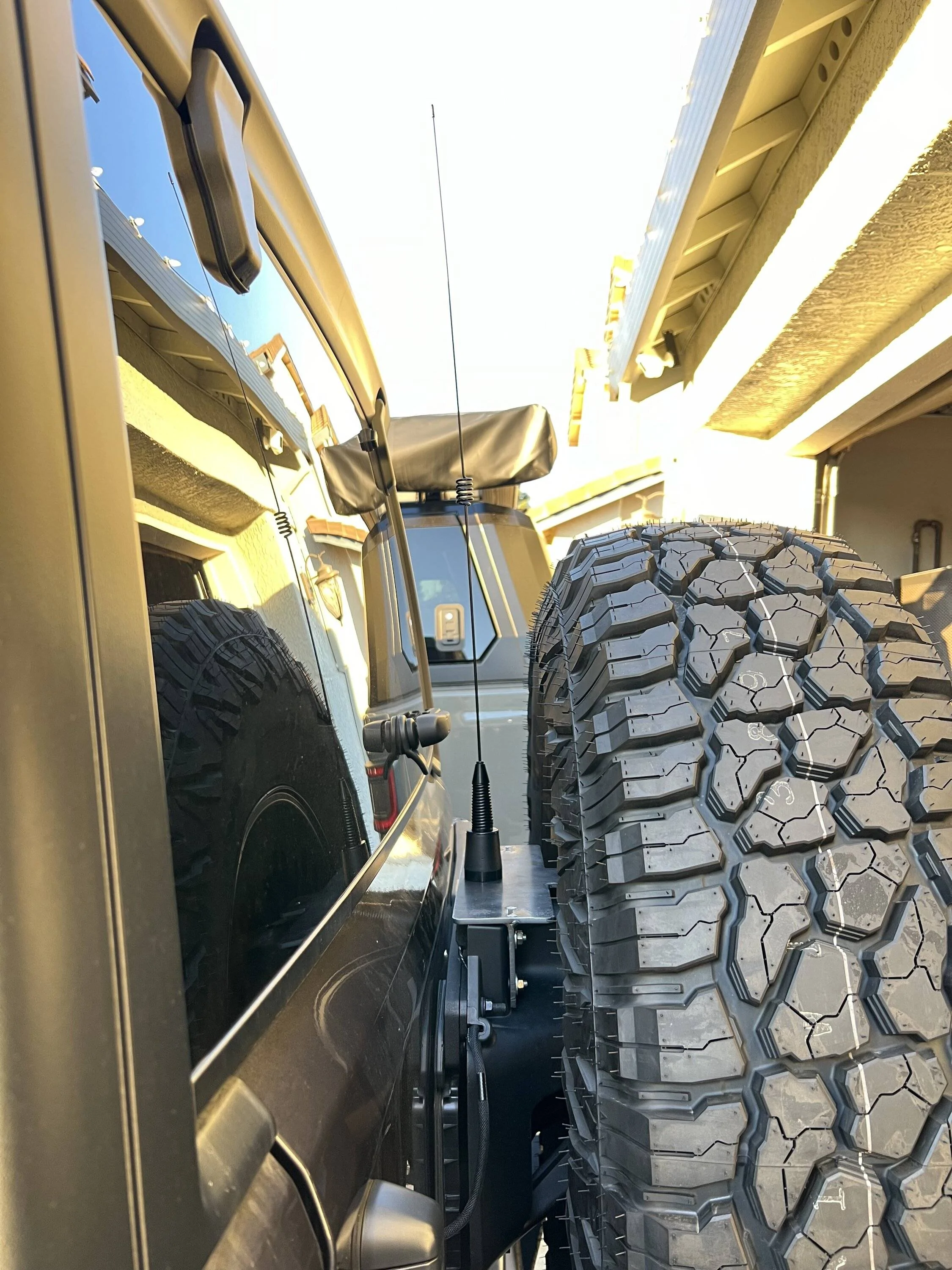 Jeep Wrangler JL DIY GMRS antenna mount IMG_6130