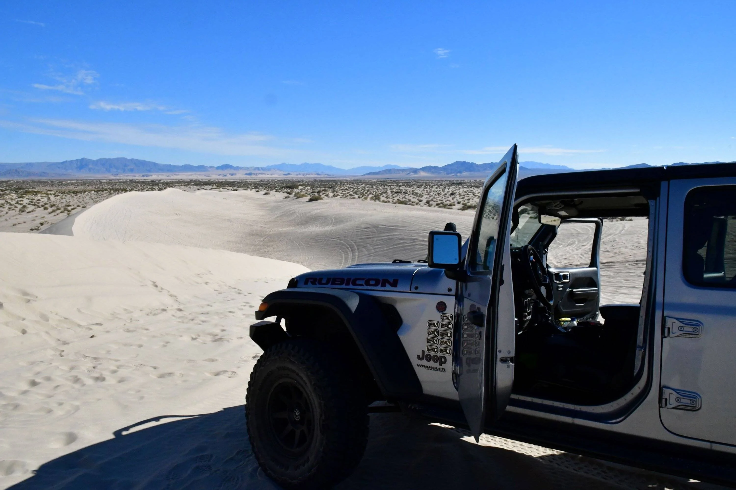 Jeep Wrangler JL Mojave Trail? (before it gets hot again) dunes smaller