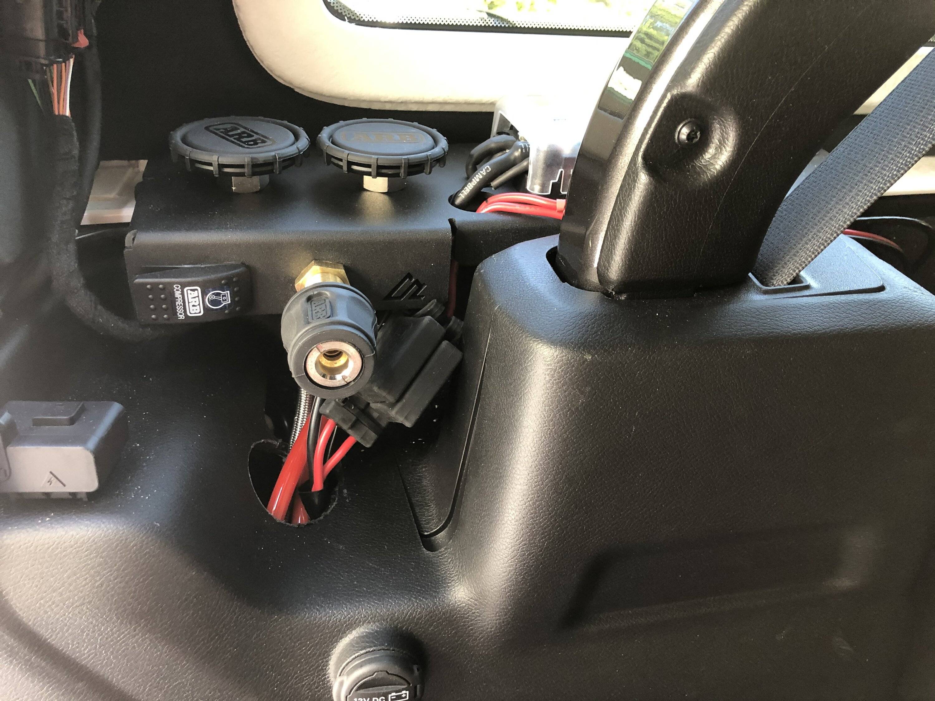 Jeep Wrangler JL Hard wire or portable air compressor? IMG_2240