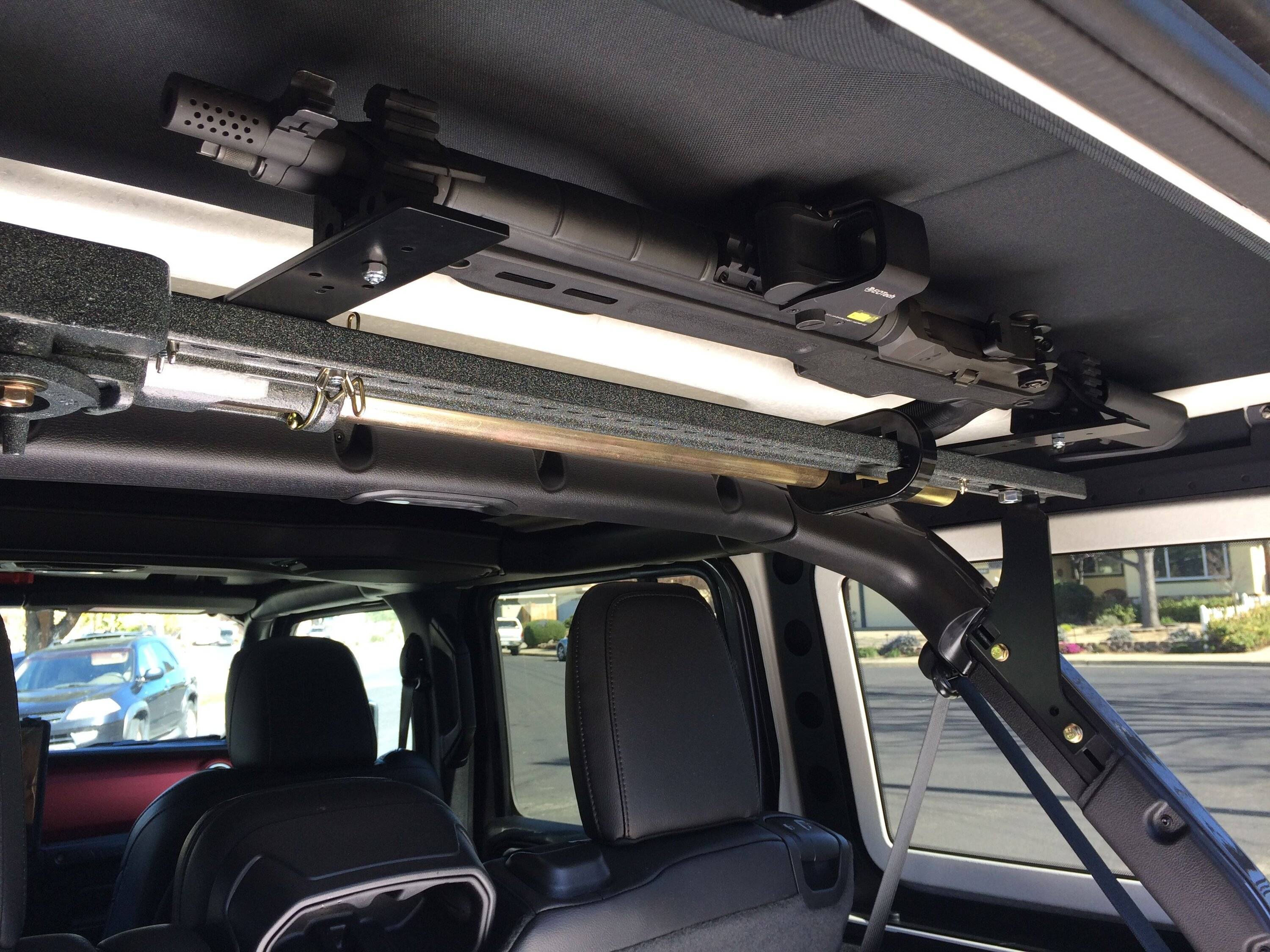 Jeep Wrangler JL Jack mount HiLiftGunRack2