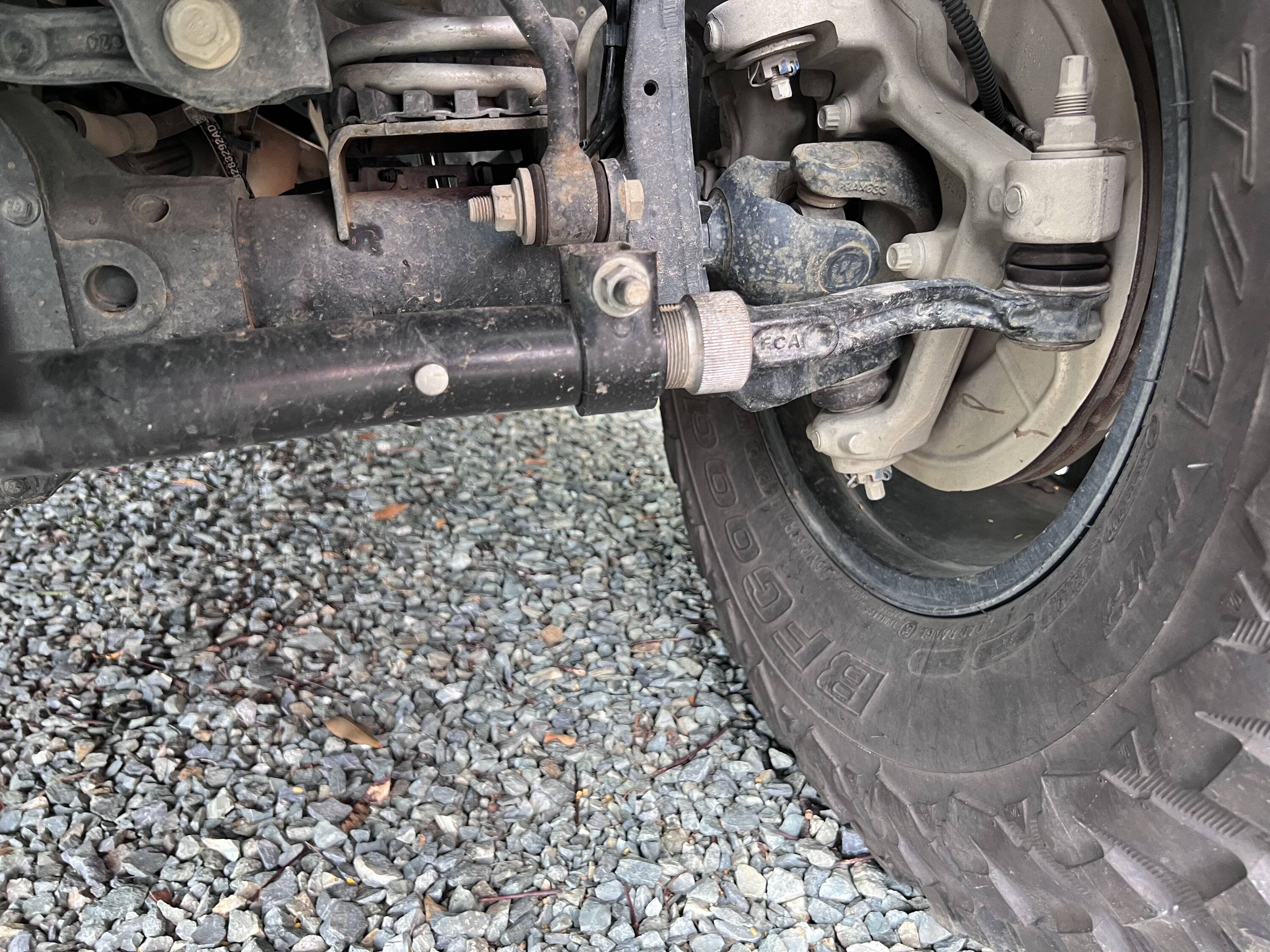 Jeep Wrangler JL Dealer maintenance nightmare IMG_7908