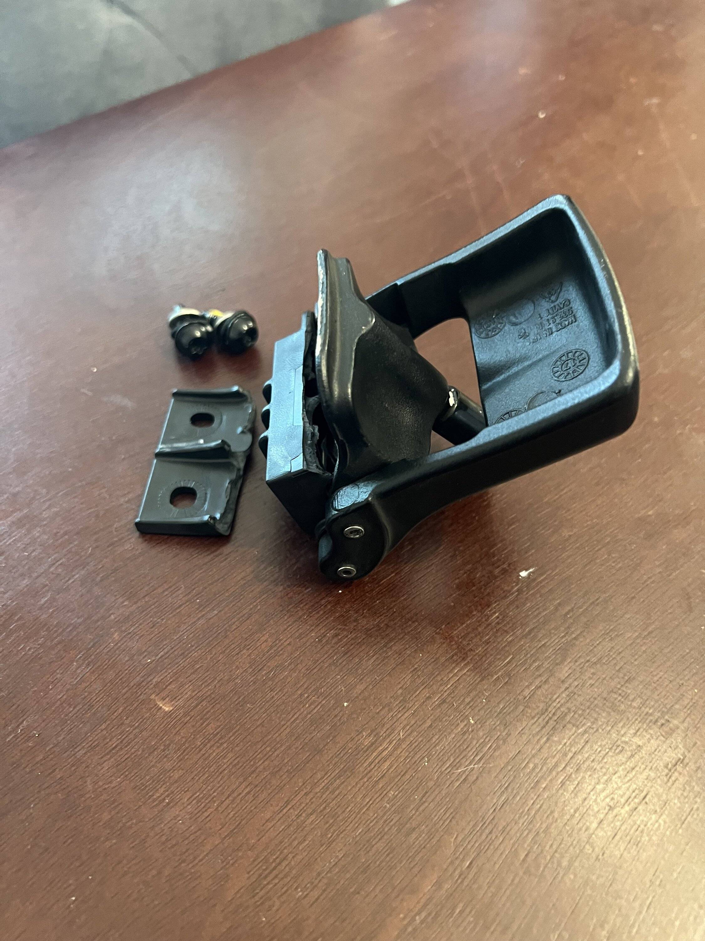 Jeep Wrangler JL Factory Soft Top Hardware List IMG_1314