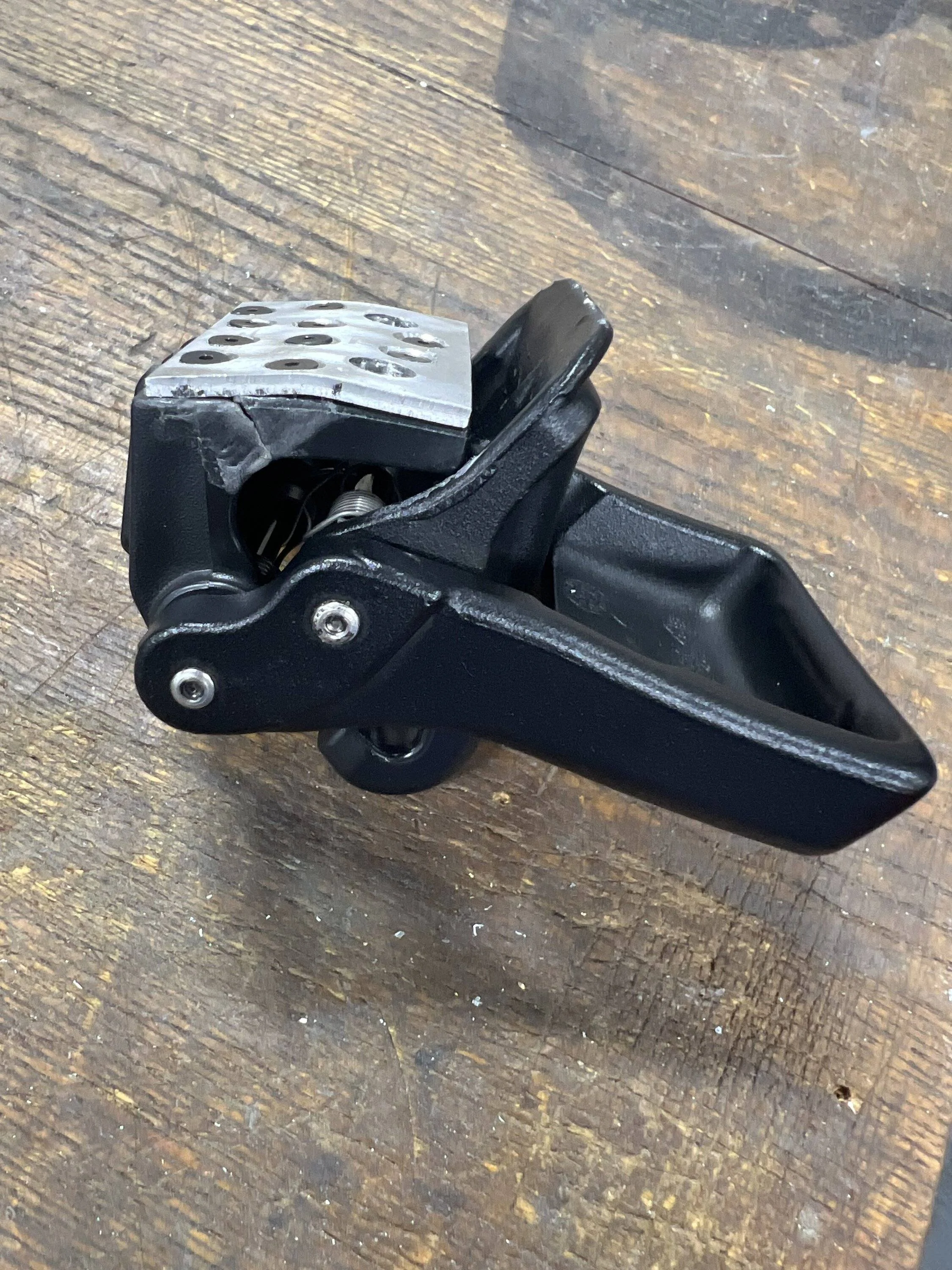 Jeep Wrangler JL Factory Soft Top Hardware List IMG_1333