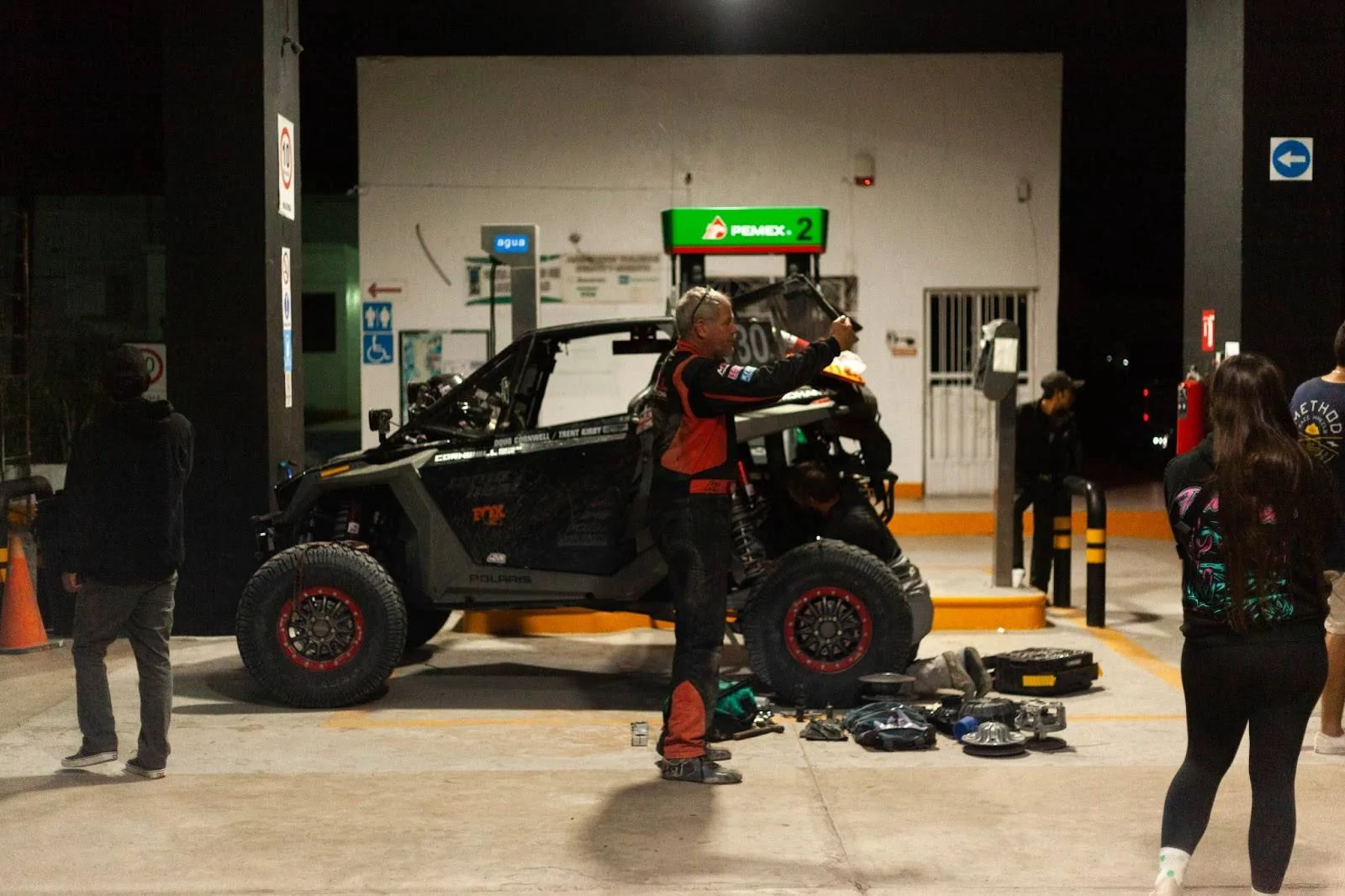 Jeep Wrangler JL Baja 1000 WnJ-k1XfdumfViYof4KPUL8DvbQa-LgNaBnTvW91FQsVtQPiRQ