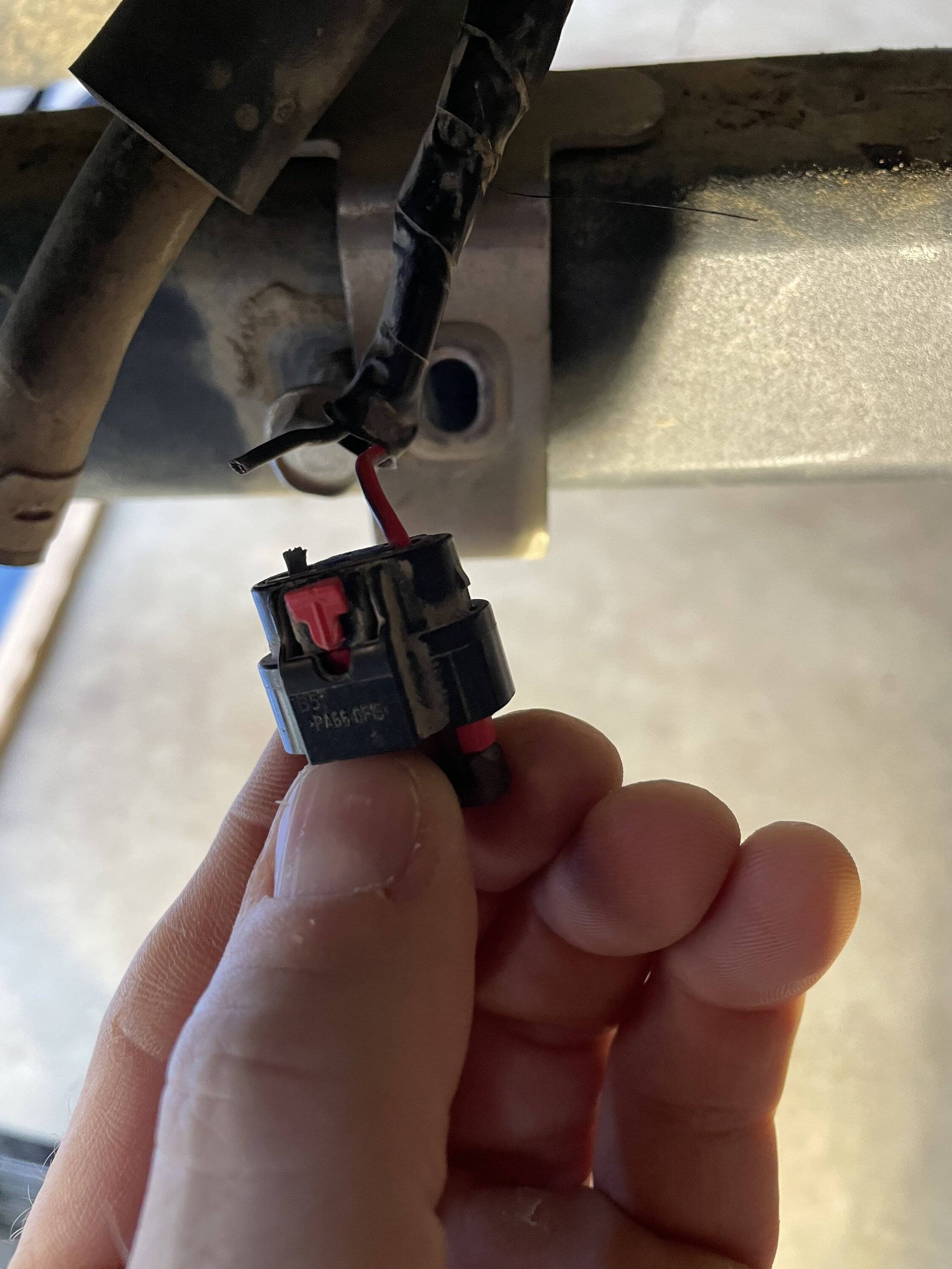 Jeep Wrangler JL Broken locker wire - can this be fixed? IMG_3742