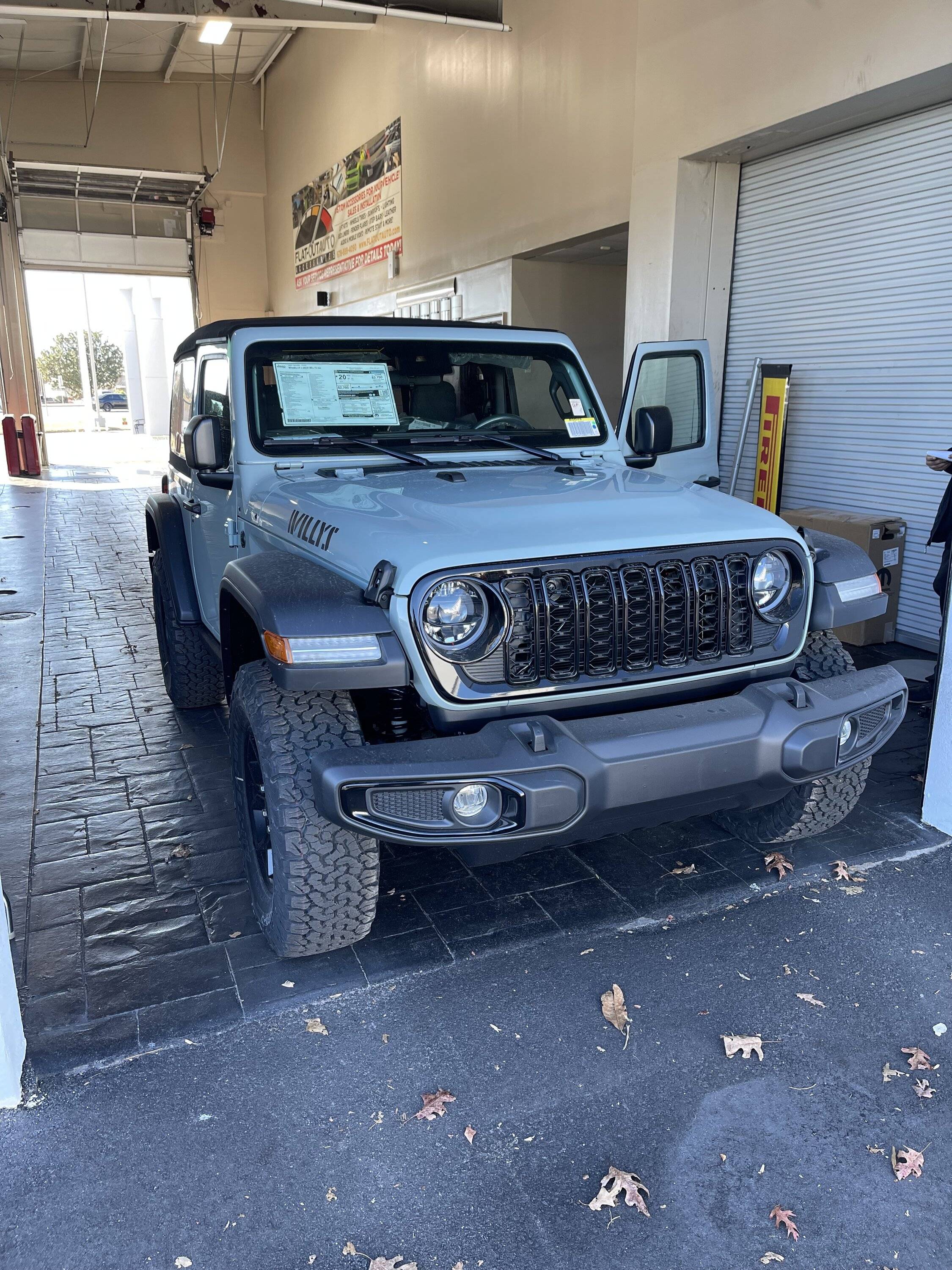 Jeep Wrangler JL 2024 Order Delivery Room IMG_1492