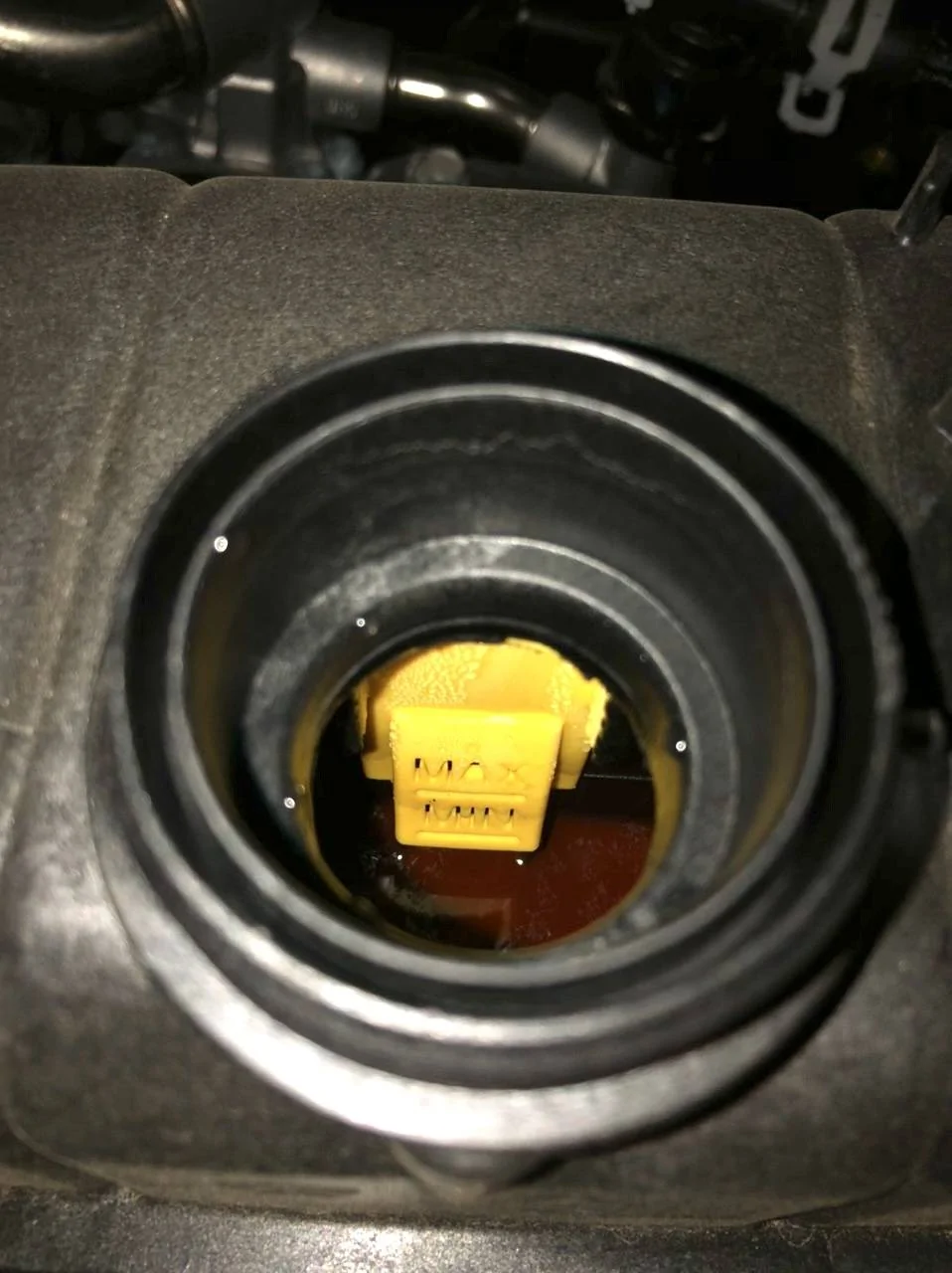 Jeep Wrangler JL 2.0 coolant top off frequency IMG_1358