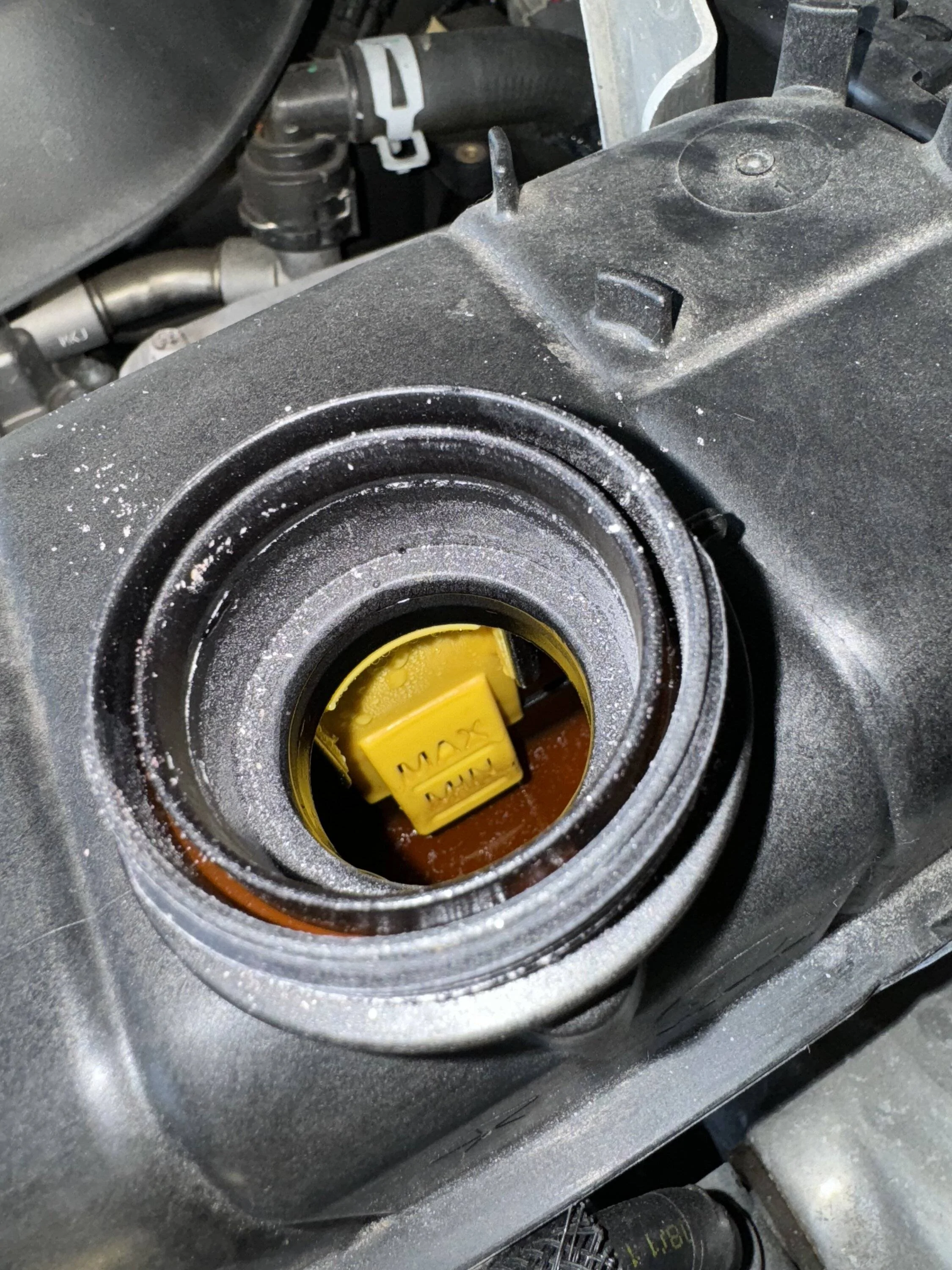 Jeep Wrangler JL 2.0 coolant top off frequency IMG_4109