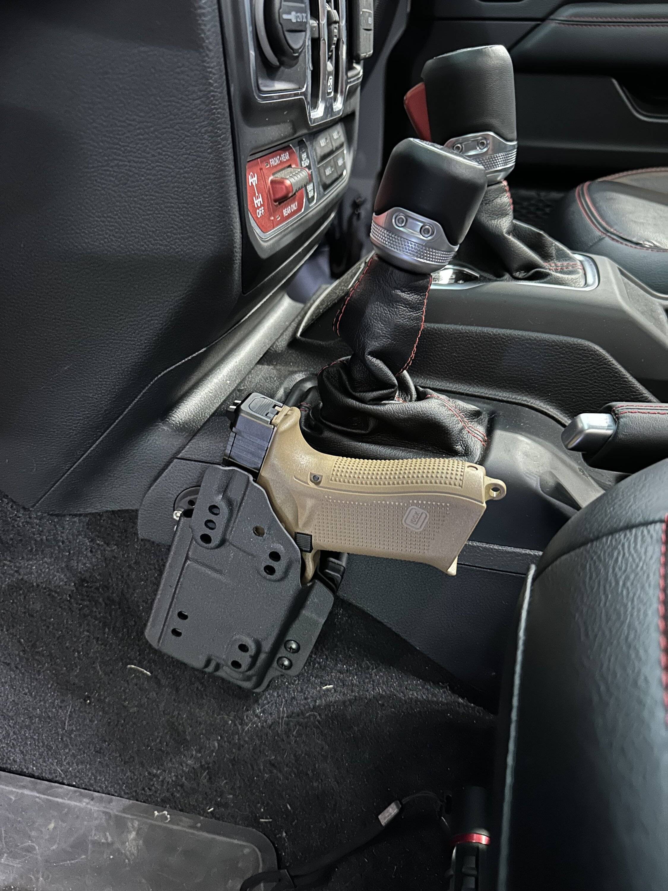 Jeep Wrangler JL Gun Rack IMG_2468