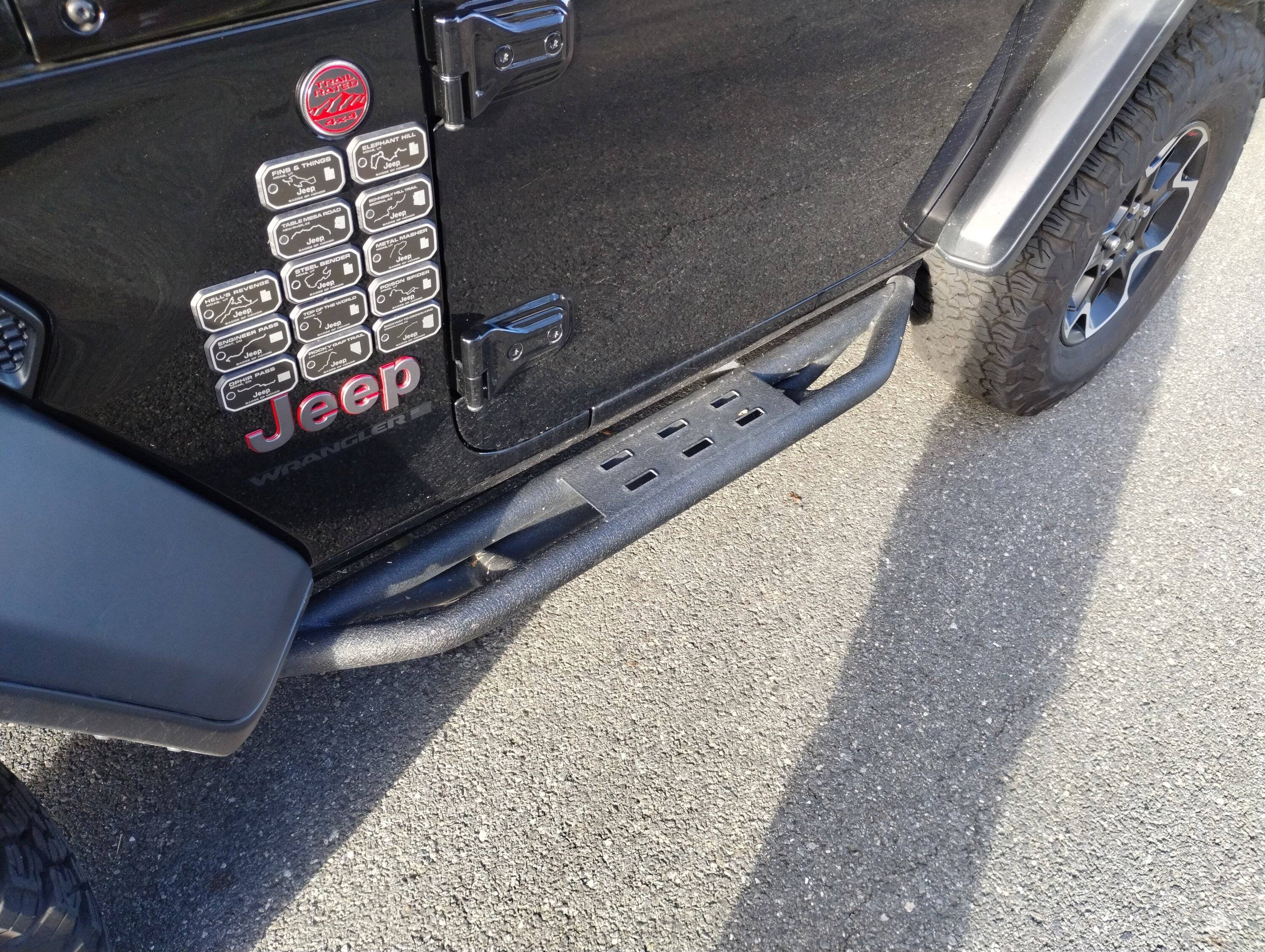 Jeep Wrangler JL Side steps for 2 Door 17029959323161267349914357915644