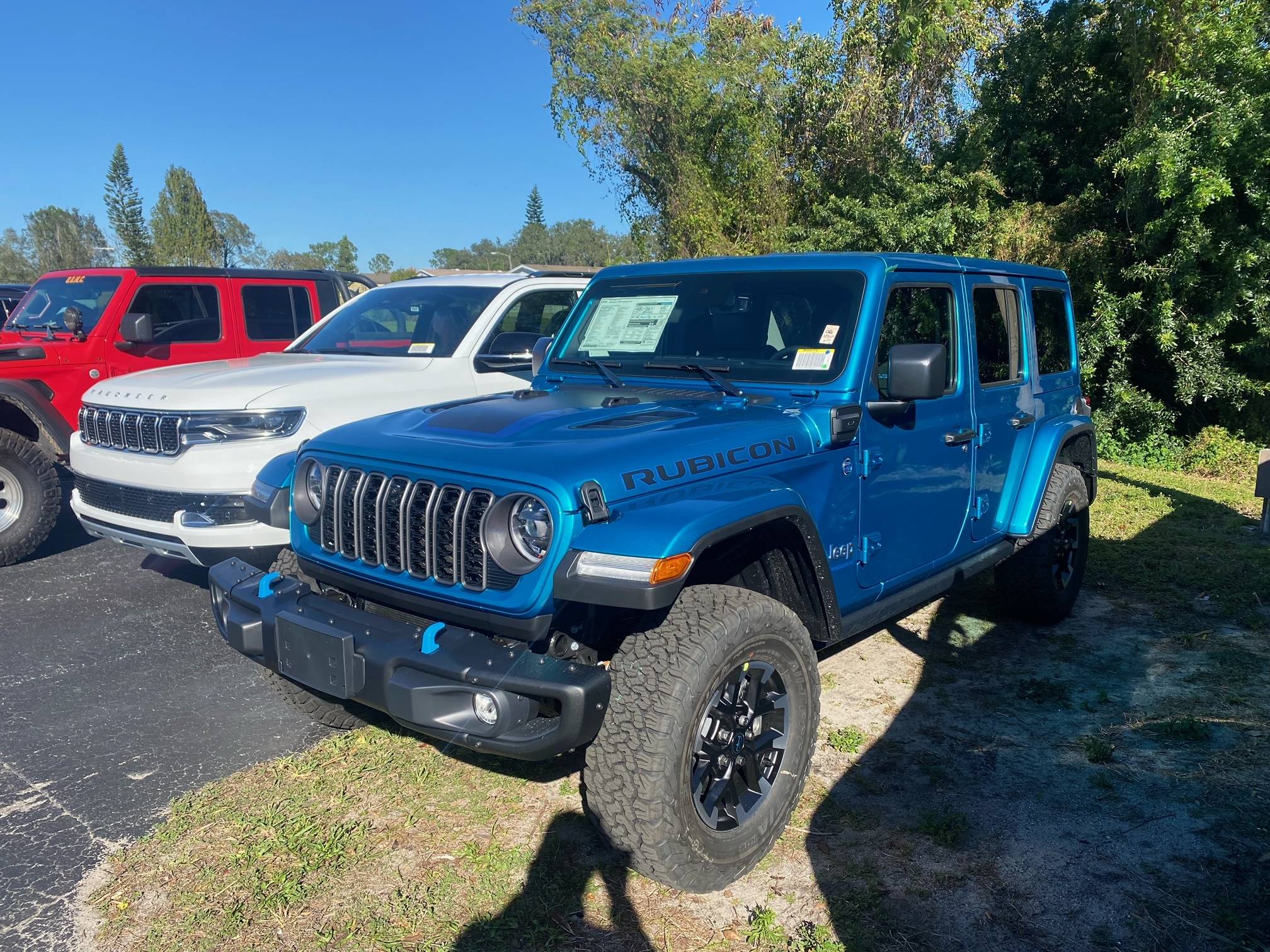 Jeep Wrangler JL 2024 Bikini Order Room IMG_7713