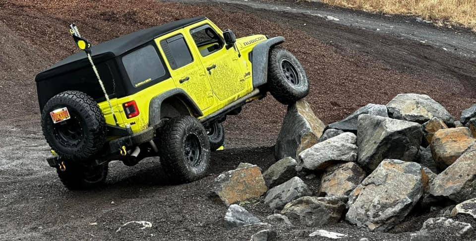Jeep Wrangler JL Determining proper caster and pinion angle. IMG_3638