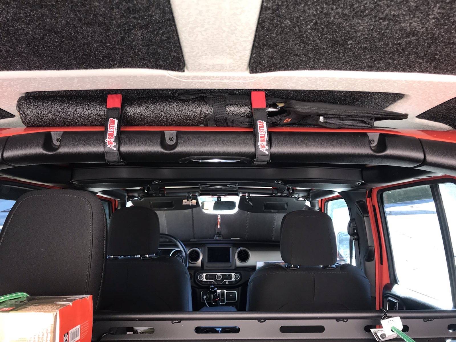 Jeep Wrangler JL Finally a shovel mounting solution I really like IMG_8696