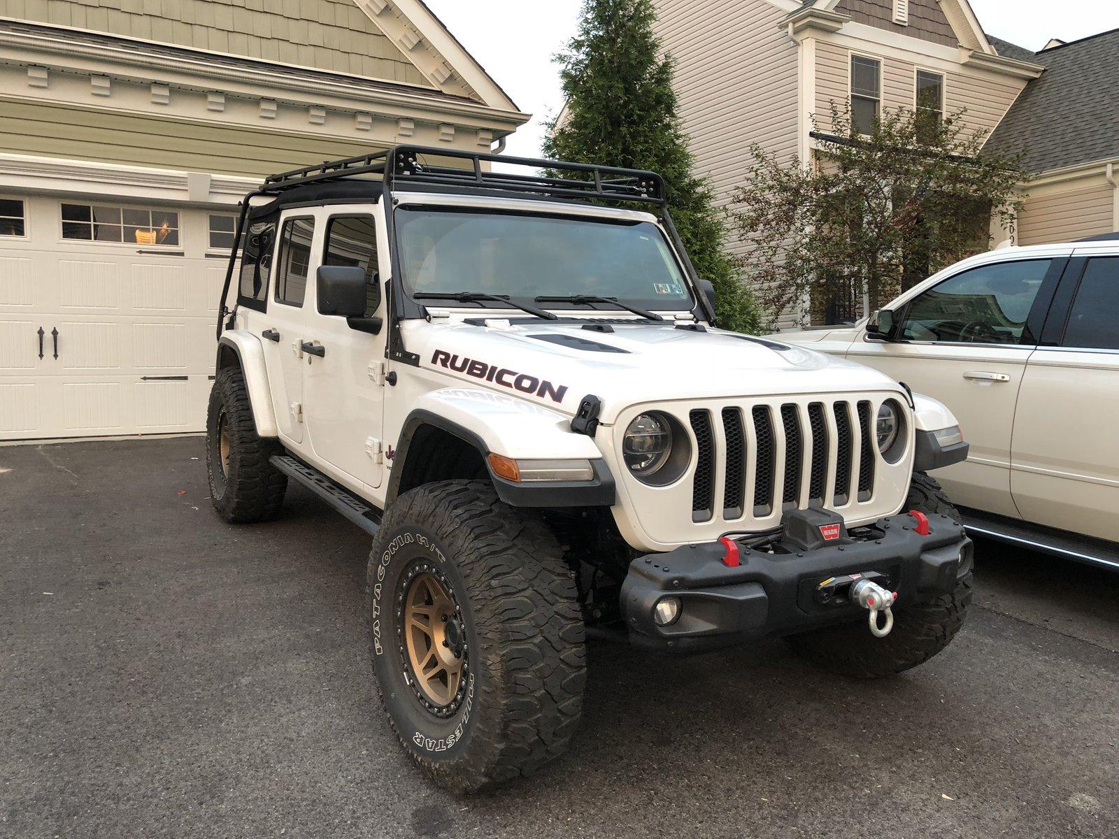 Jeep Wrangler JL Gobi rack installed E04AEFD8-FB08-4151-BDFE-AFFDA45E21AF