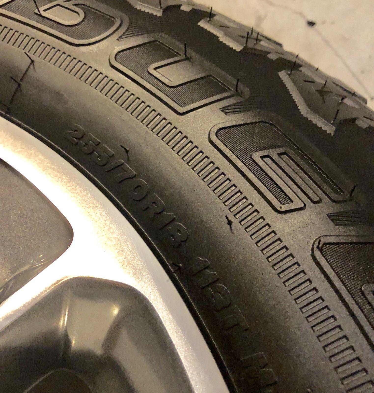 Jeep Wrangler JL 5 takeoff wheels and tires 564733B9-F17B-4F7E-85E6-EB244EA0F8A4