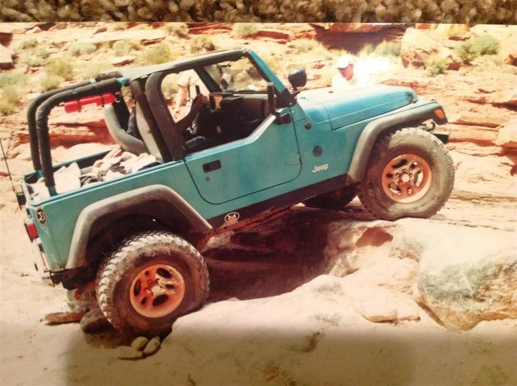 Jeep Wrangler JL 2019 Jeep Colors revealed, including New BIKINI color 2014-08-17%2022.35.17